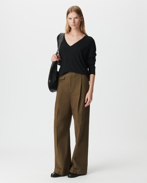 Imagen 0 de Pantalón ancho de mujer de gabardina con falsos bolsillos traseros