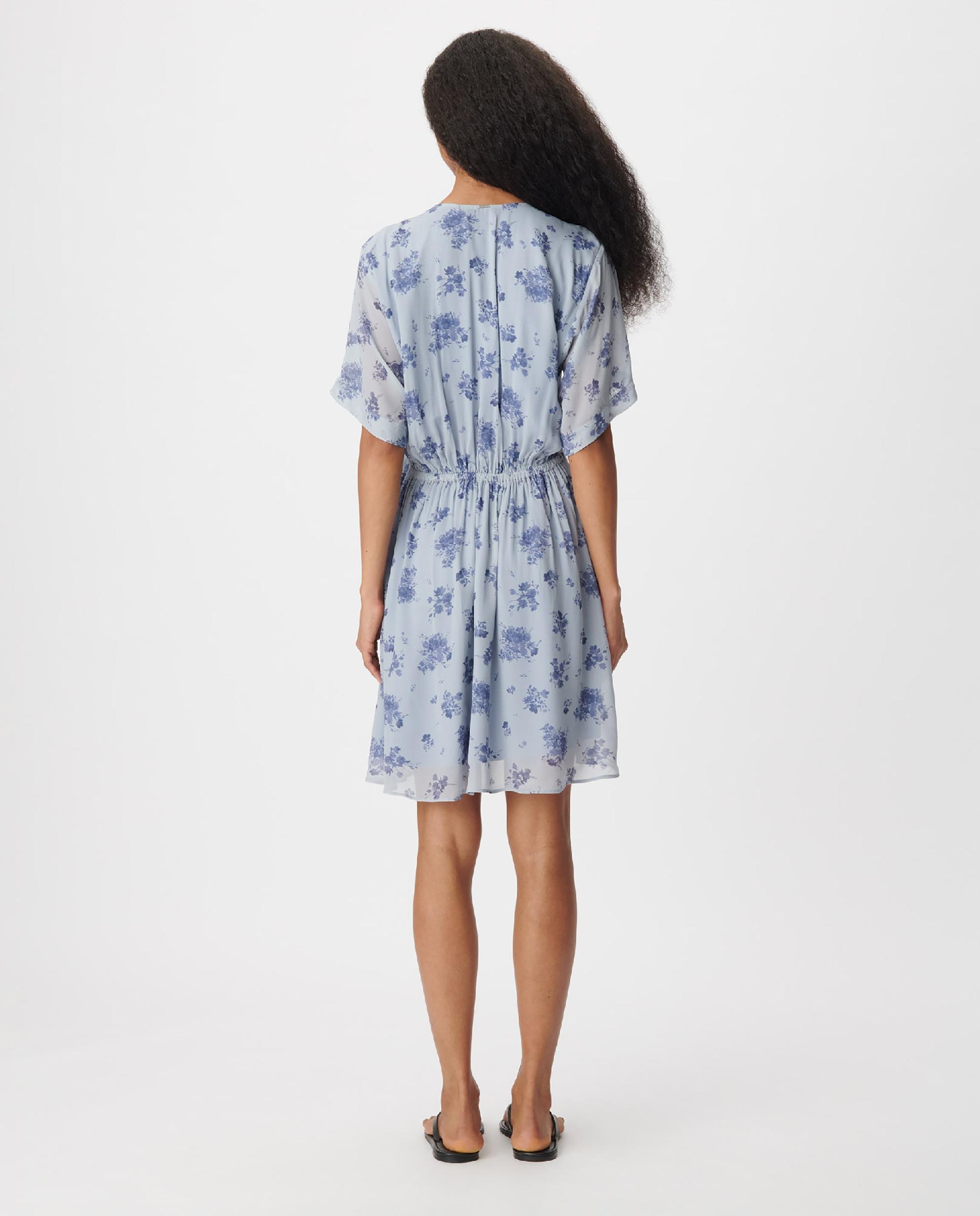 Vestido corto fluido con estampado floral y lazo lateral - IKKS - Azul grisáceo Azul grisáceo-2