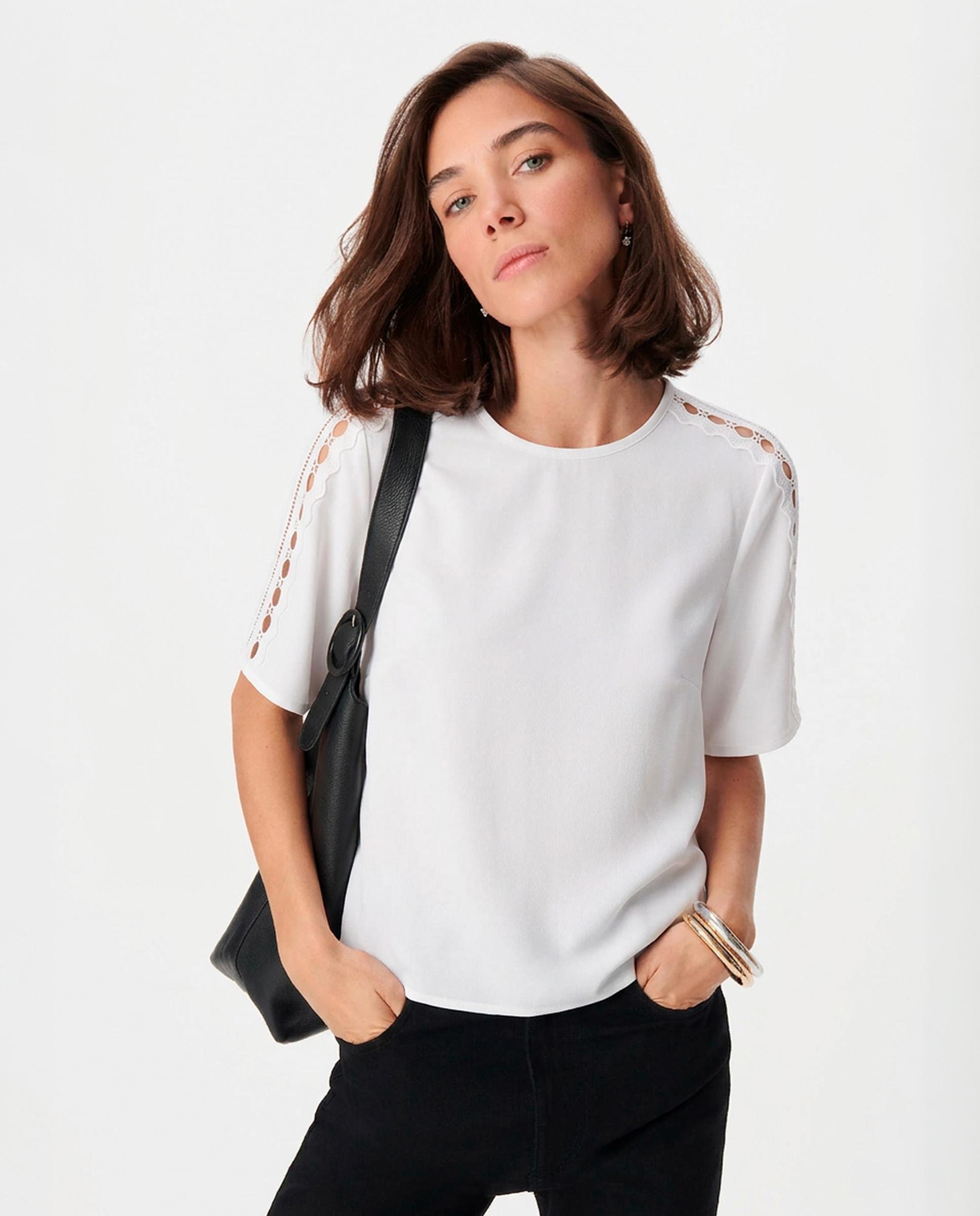 Imagen 1 de Top de mujer fluido con detalle de encaje - IKKS - Blanco roto Blanco roto