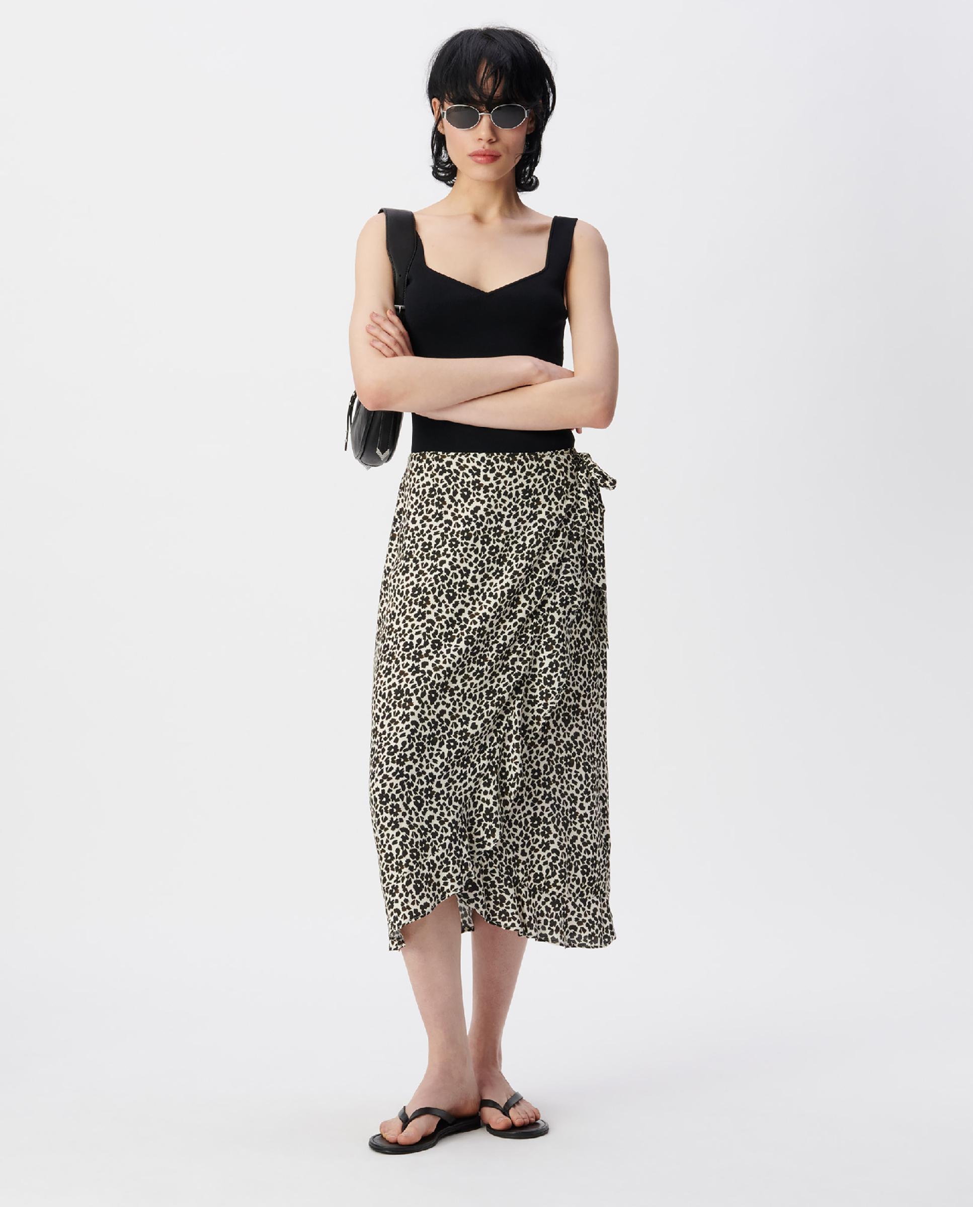 IKKS - Falda midi cruzada con estampado de leopardo y flores.