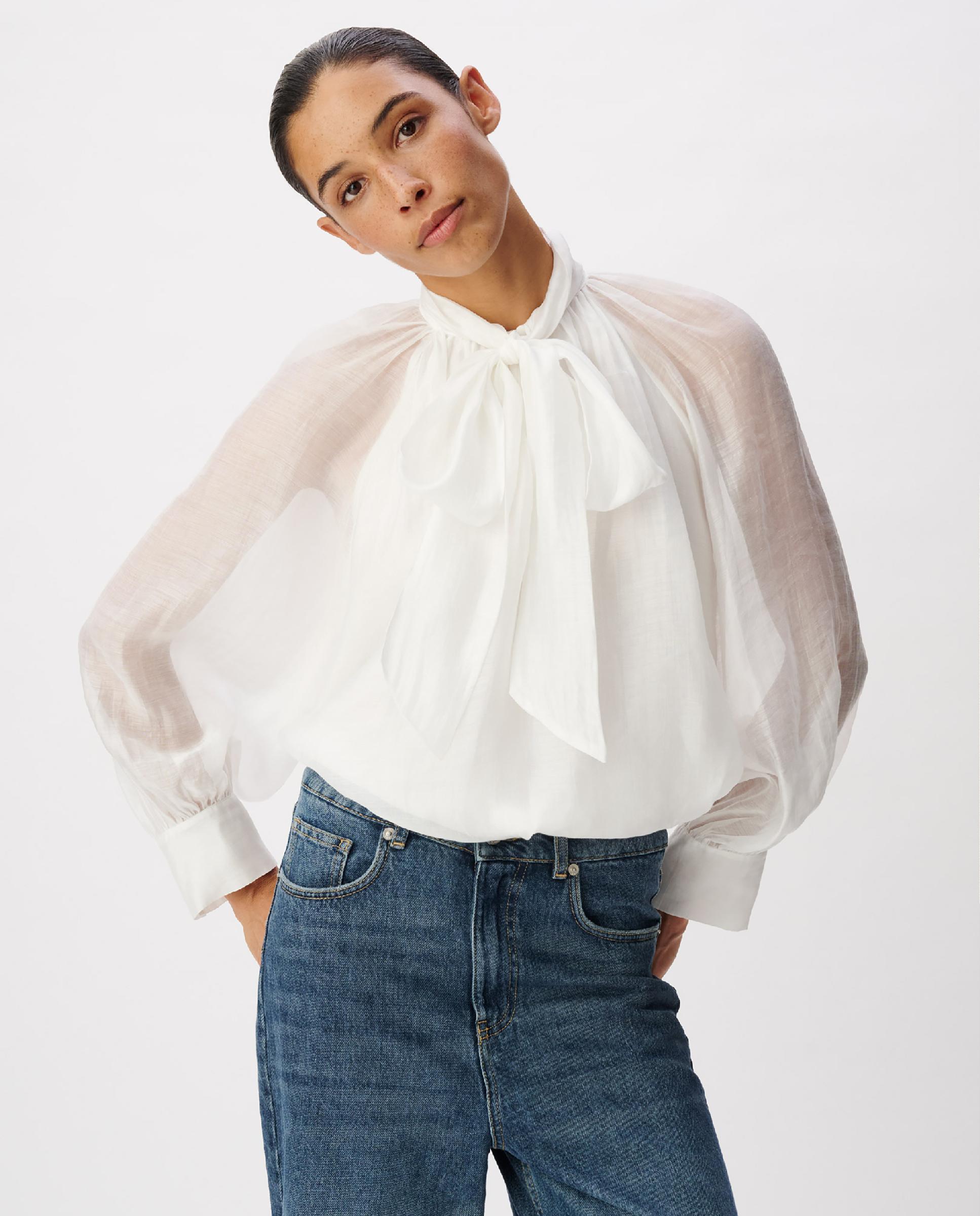 Imagen 0 de Blusa de mujer con mangas globo y cuello lavallière Blanco
