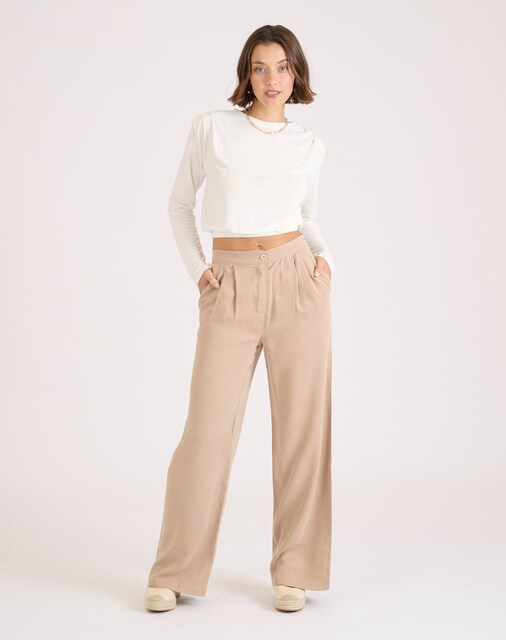 Imagen 0 de Pantalón ancho de mujer con pinzas de tiro medio