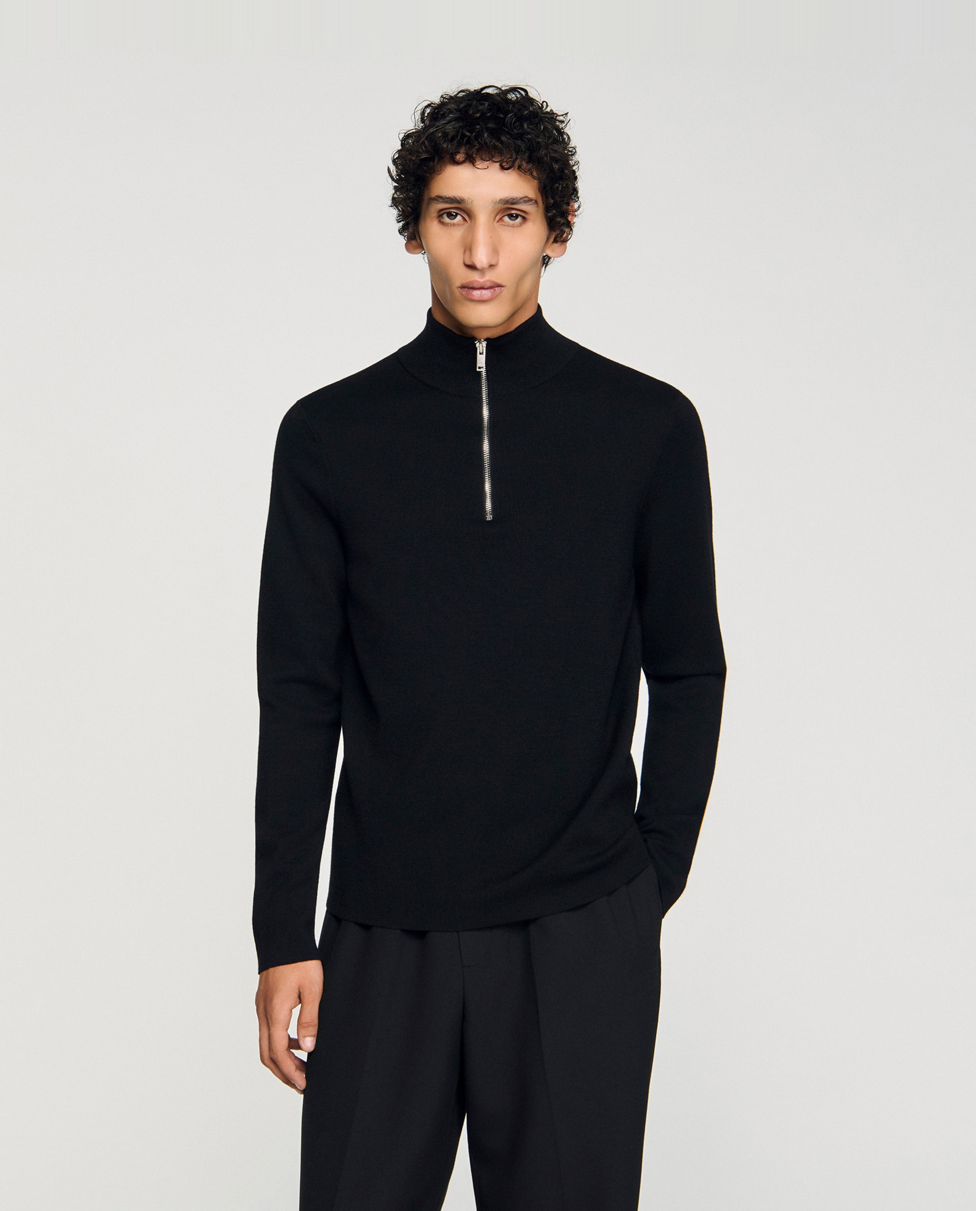 Sandro - Jersey de hombre de lana cuello alto con cremallera.