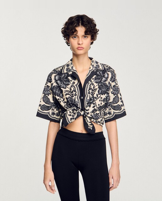 Imagen 0 de Camisa de mujer estampada de manga corta