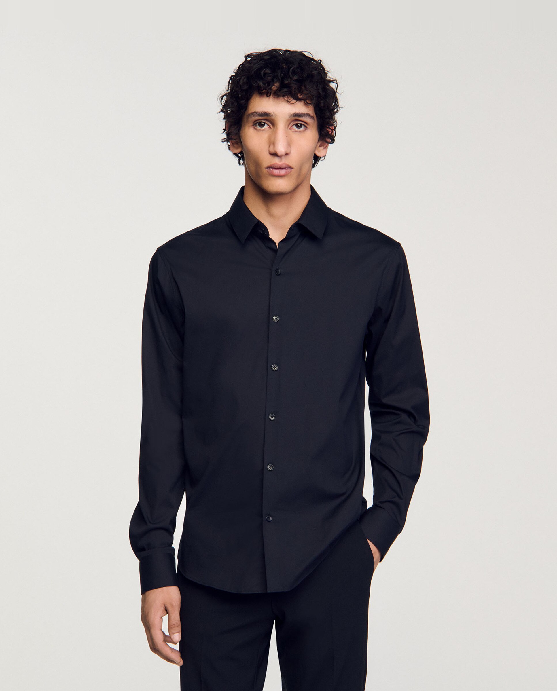 Camisa de vestir de hombre cuello clásico lisa - Sandro - Negro Negro-1