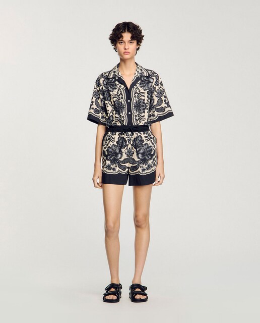 Imagen 0 de Short de mujer estampado con cintura elástica