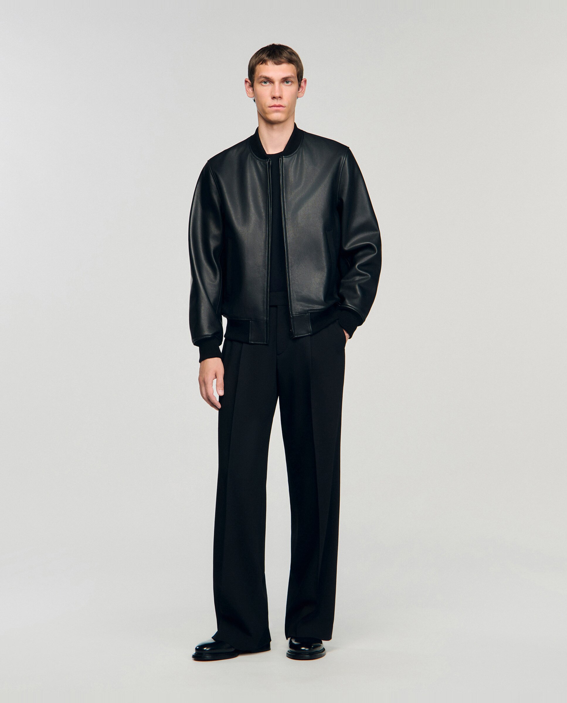 Cazadora masculina de piel con cremallera - Sandro - Negro Negro-3