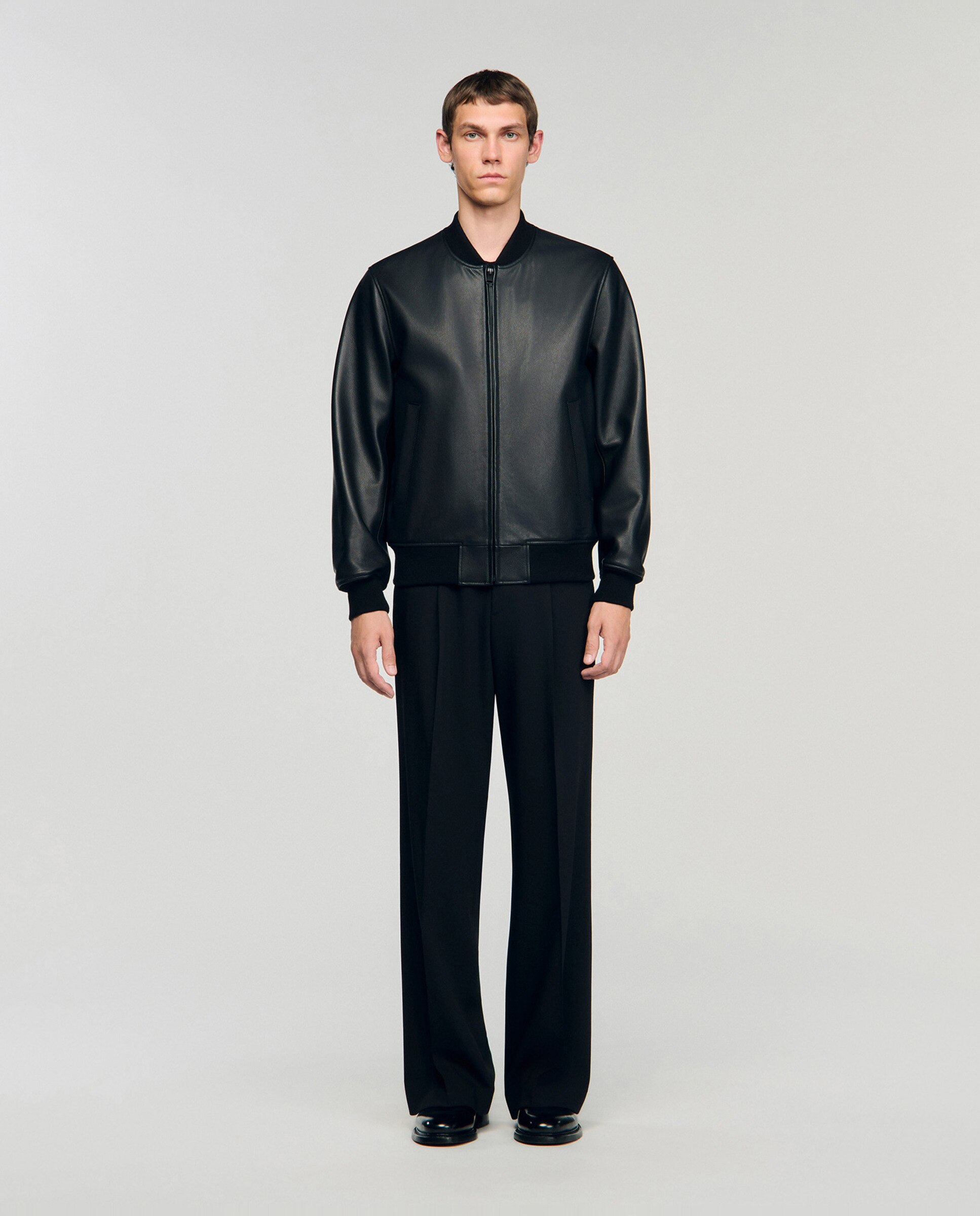 Cazadora masculina de piel con cremallera - Sandro - Negro Negro-5
