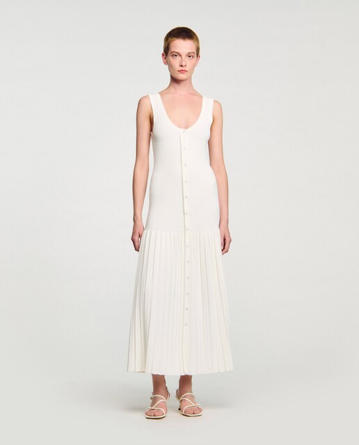 Imagen 0 de Vestido largo de punto con tirantes finos y falda acampanada plisada