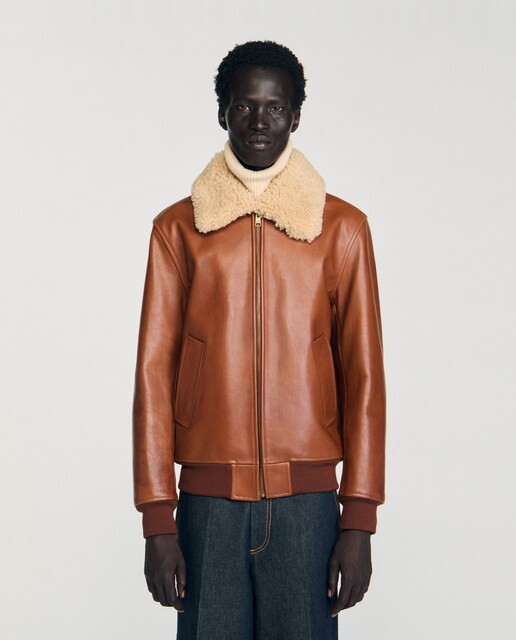 Imagen 0 de Cazadora de cuero de hombre con cierre de cremallera y cuello borreguito