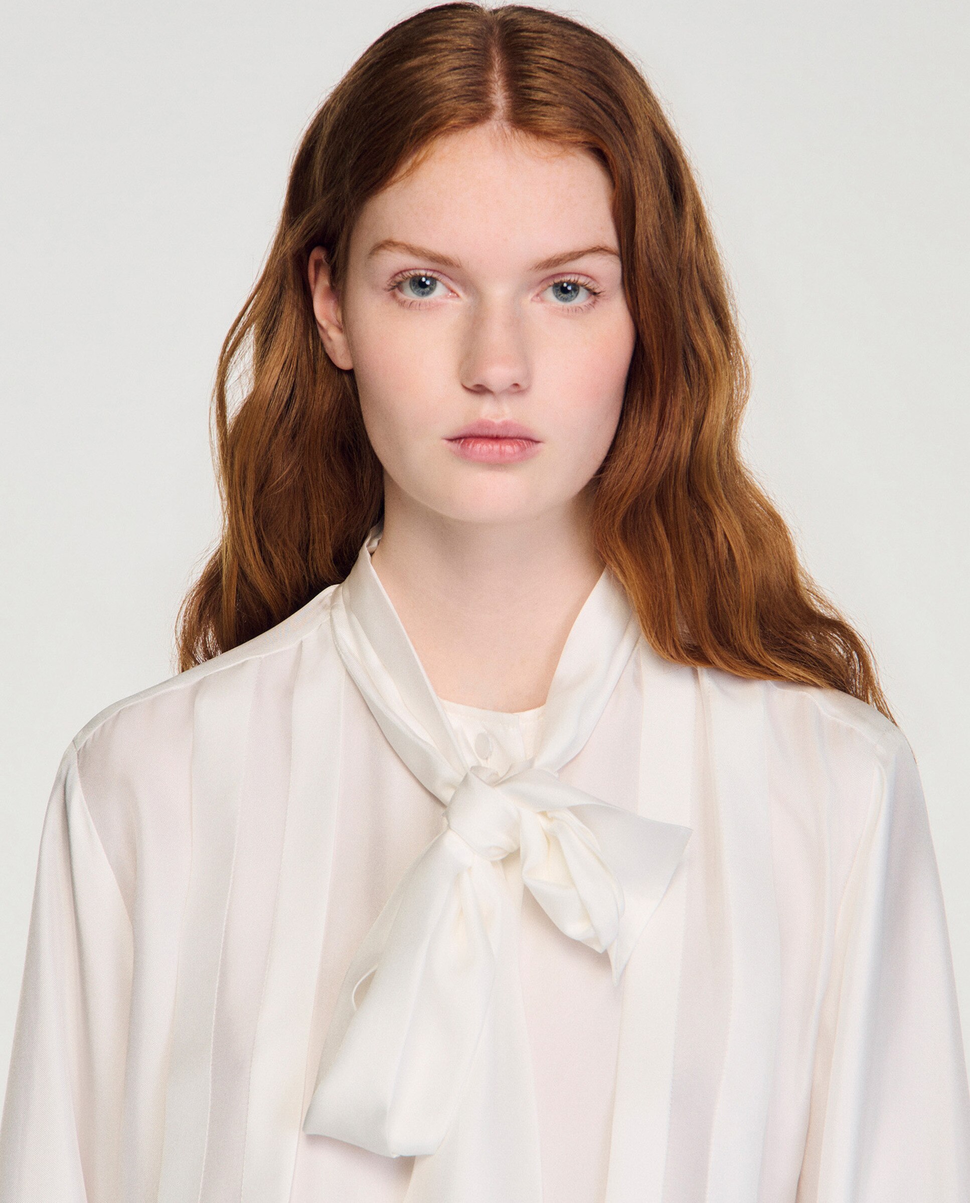 Camisa de mujer con seda y cuello lavallière - Sandro - Blanco Blanco-6