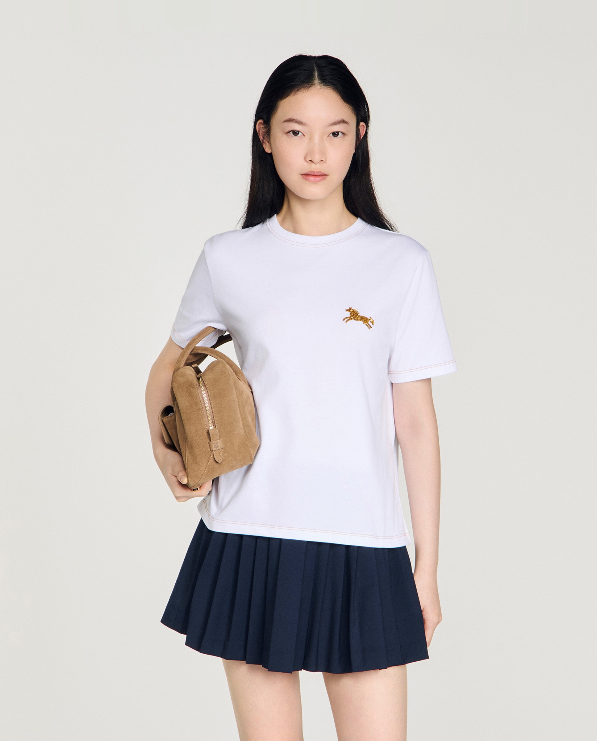 Sandro - Camiseta de mujer 100% algodón de manga corta con bordado de caballo y lentejuelas.