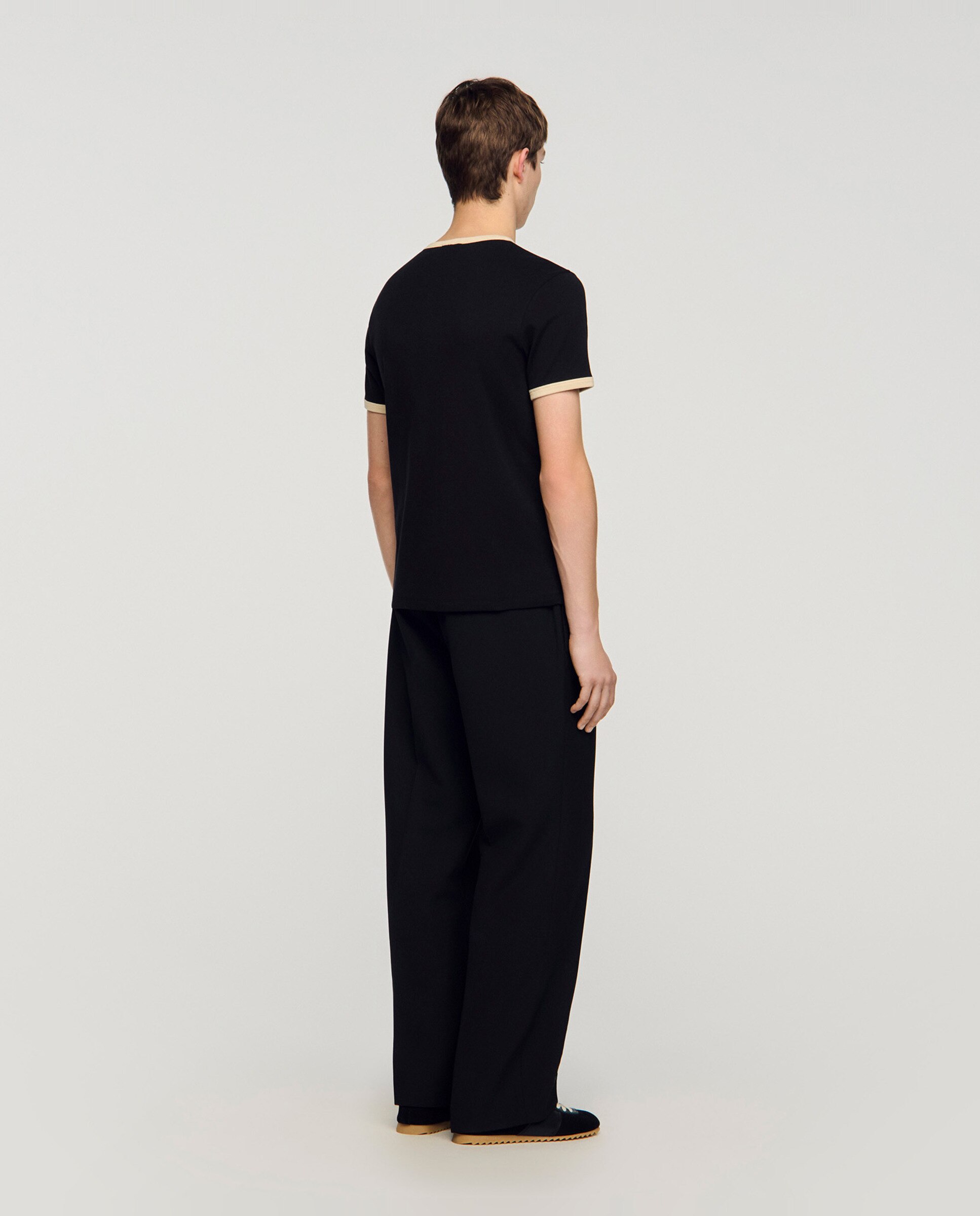 Camiseta de manga corta de hombre con parche y bordes contraste - Sandro - Negro Negro-2