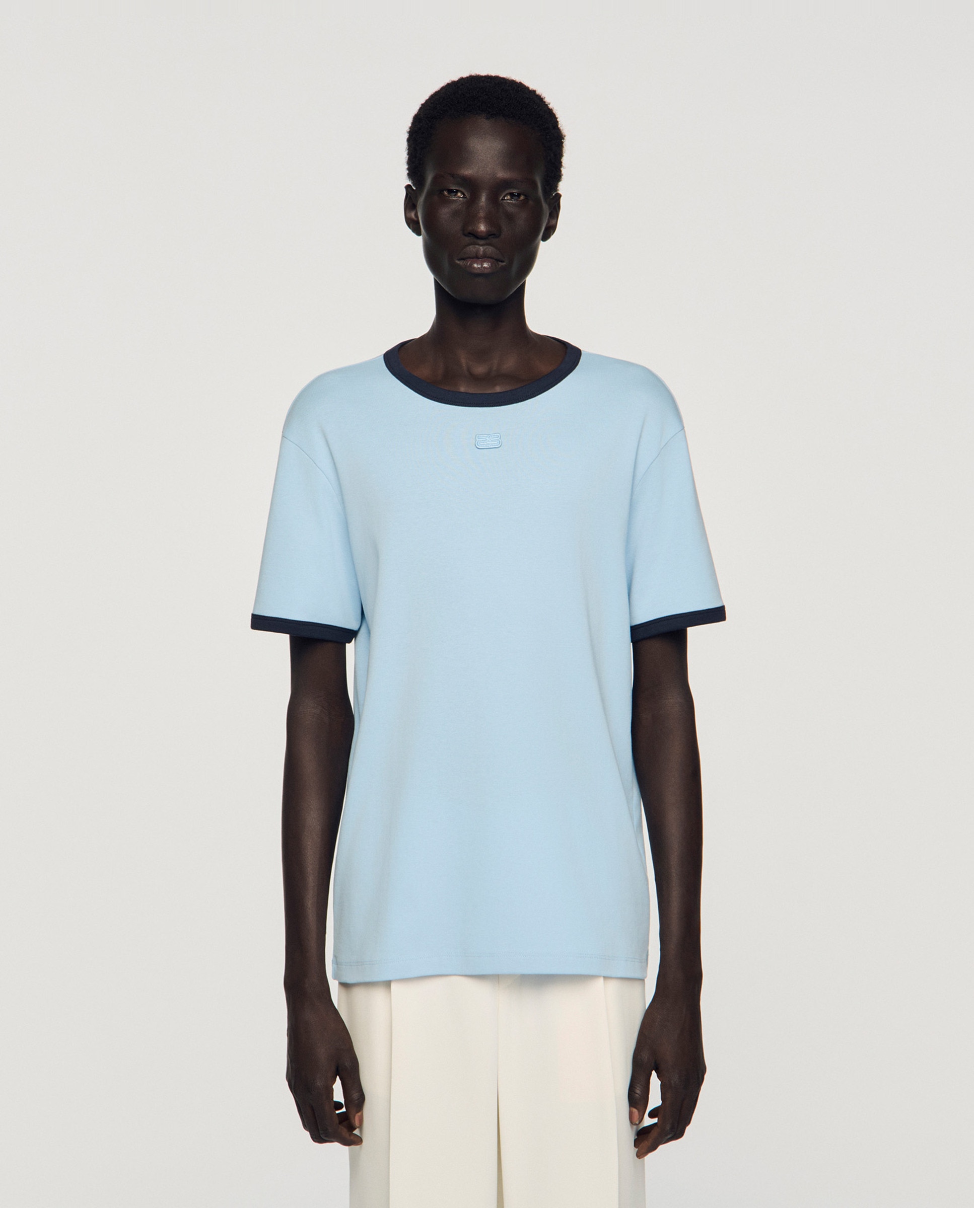 Camiseta de manga corta de hombre con parche y bordes contraste - Sandro - Azul claro Azul claro-1