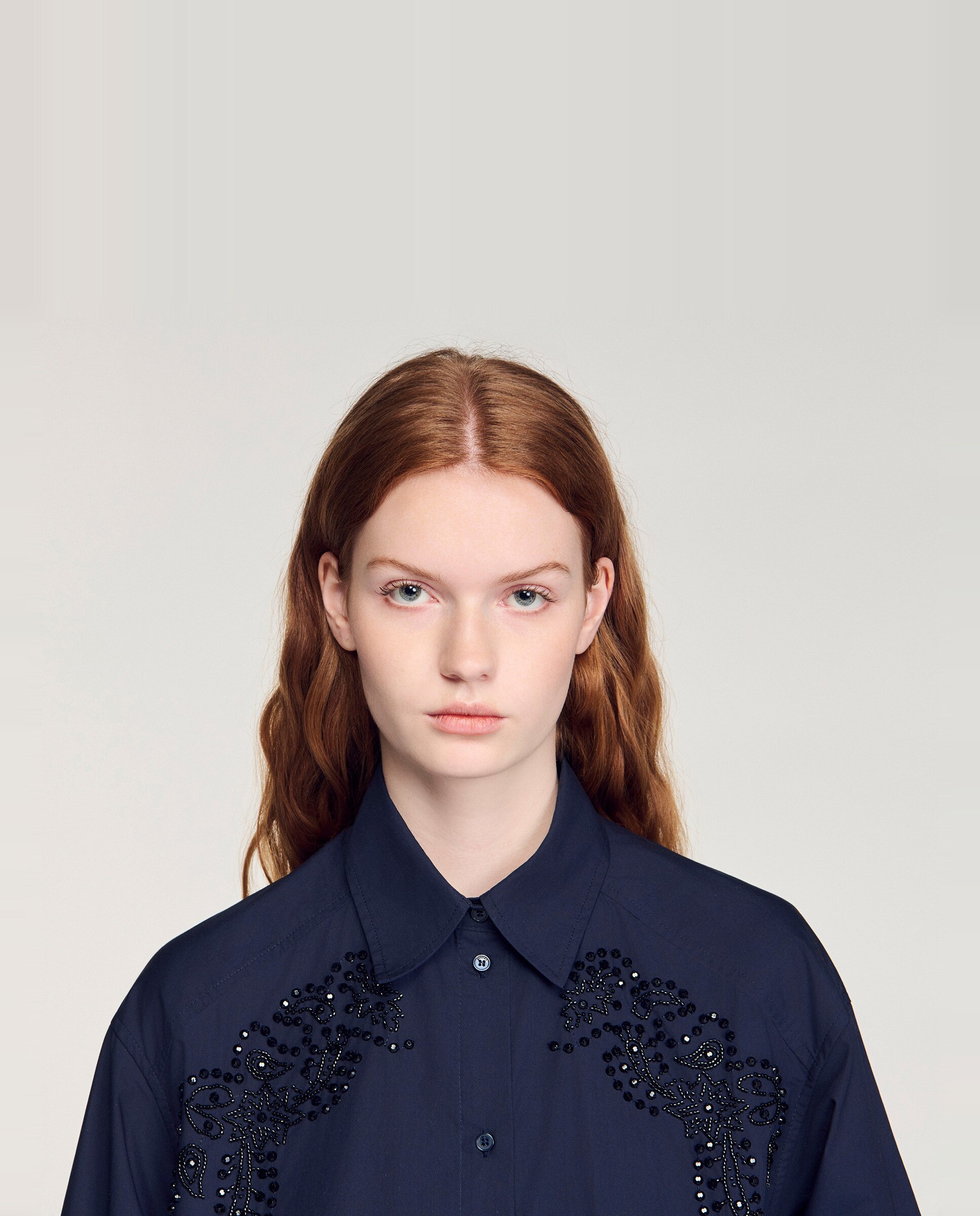 Camisa de mujer 100% algodón bordada floral - Sandro - Azul marino Azul marino-5