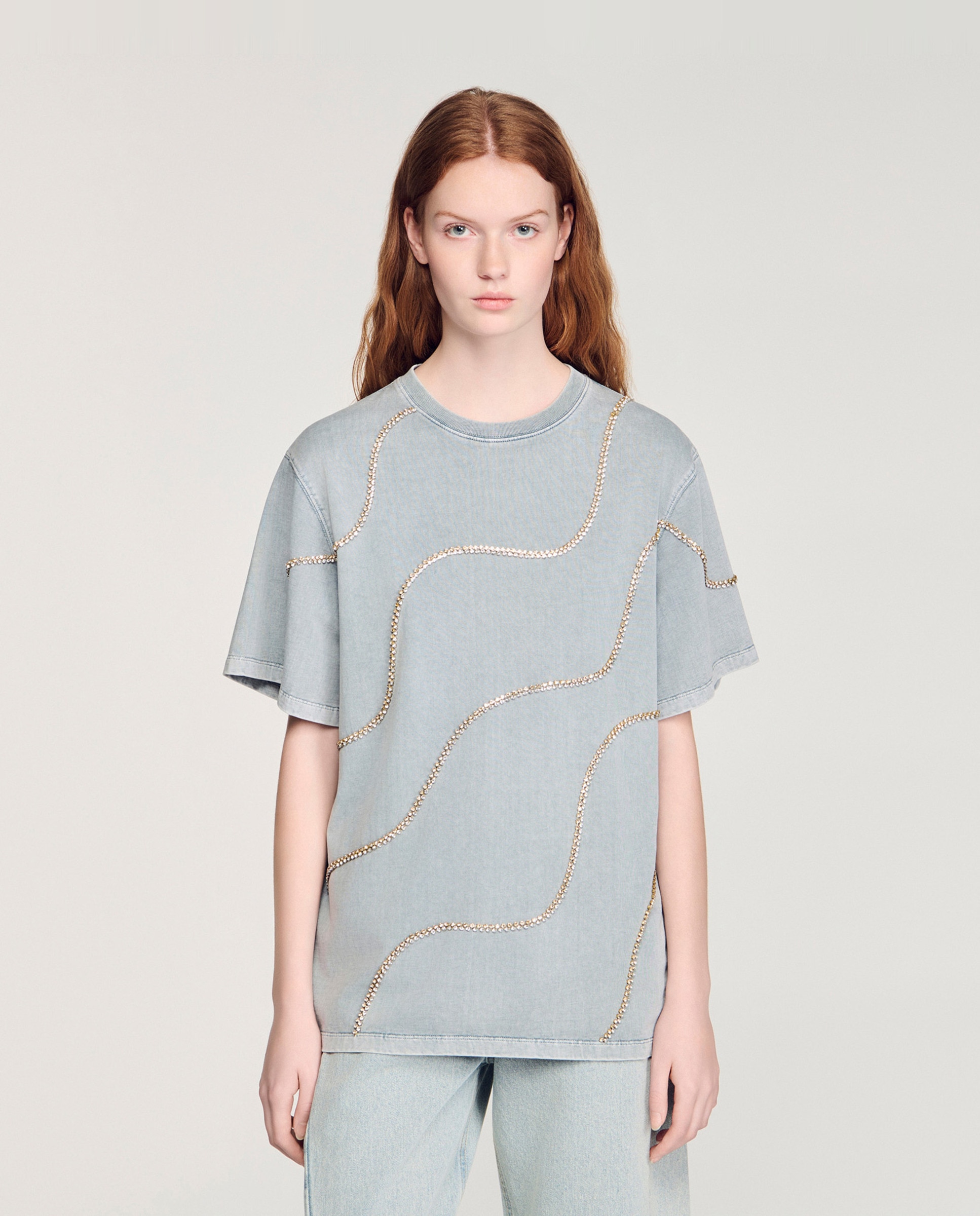Camiseta de mujer corta con strass