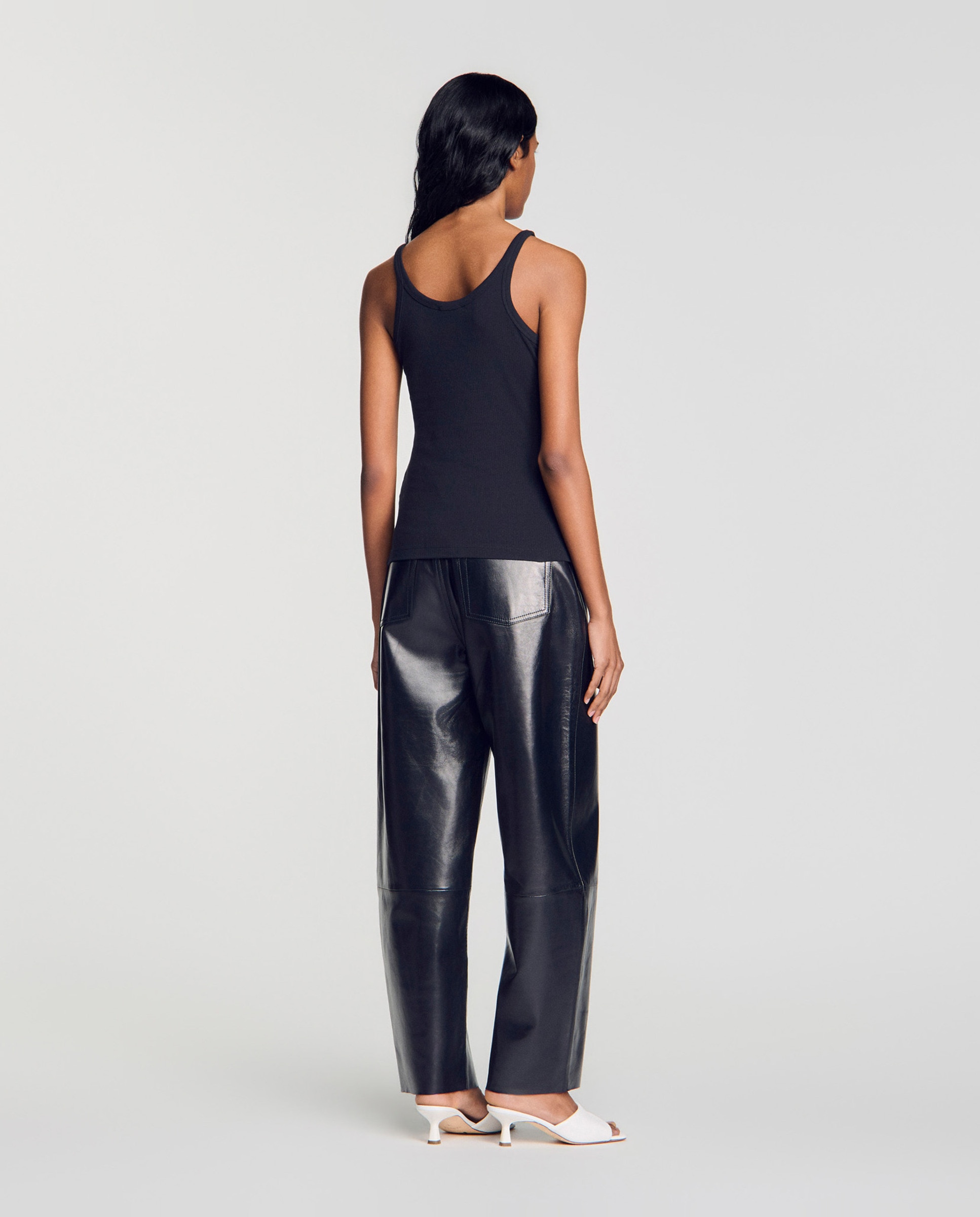 Top de mujer 100% algodón canalé ajustado con encaje y tirantes finos - Sandro - Negro Negro-2