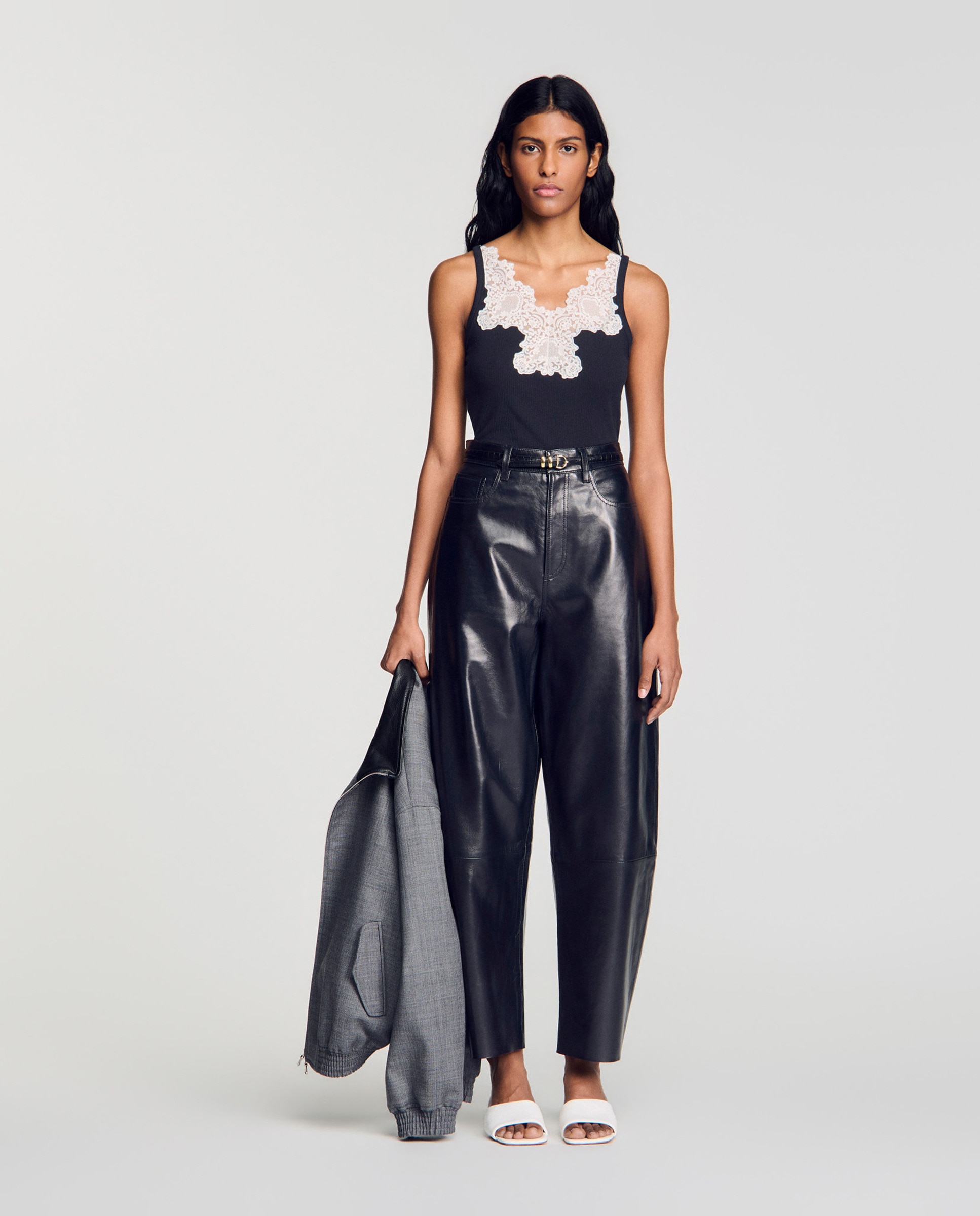 Top de mujer 100% algodón canalé ajustado con encaje y tirantes finos - Sandro - Negro Negro-5
