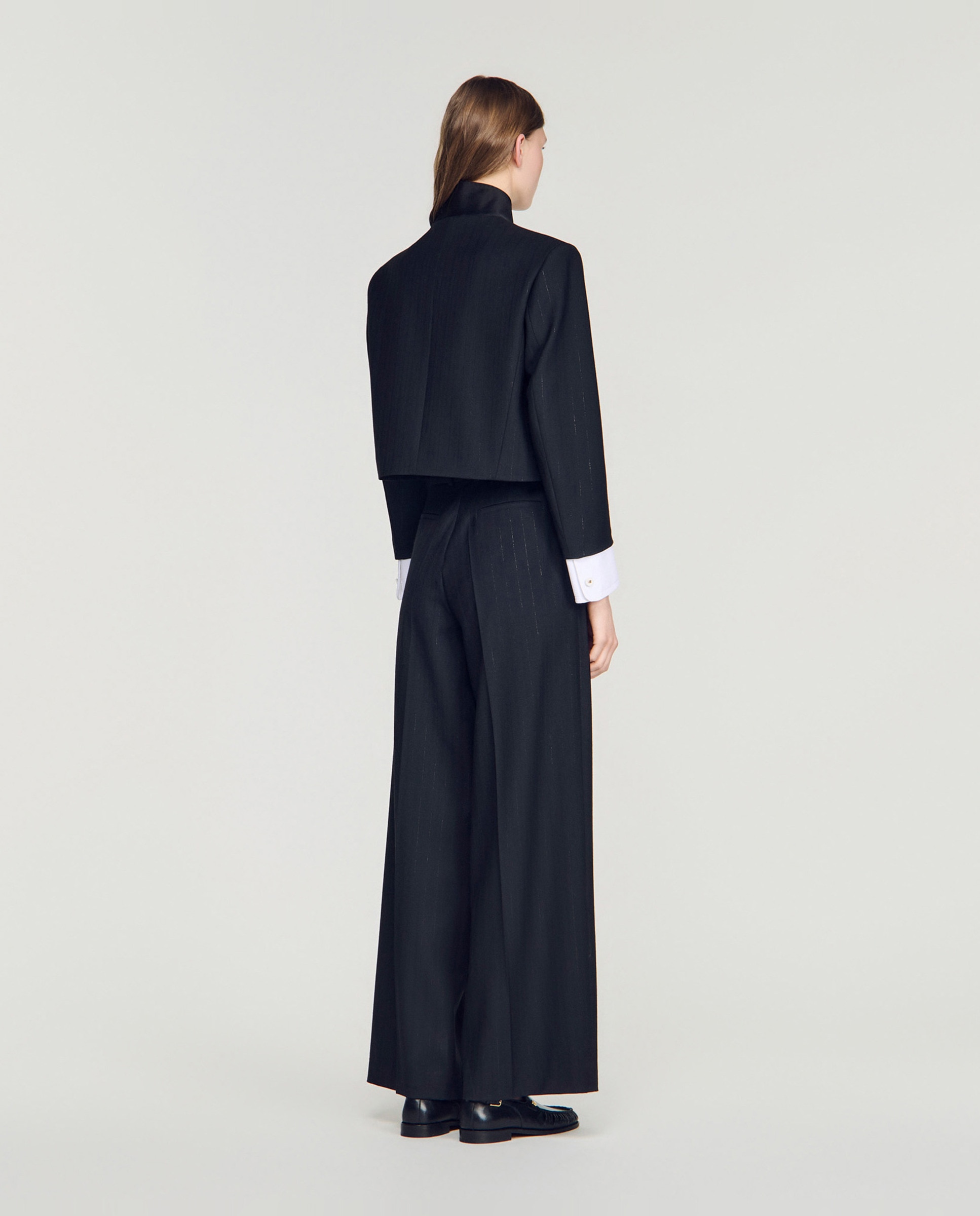 Chaqueta de mujer corta de rayas con cuello alto satinado - Sandro - Negro Negro-2