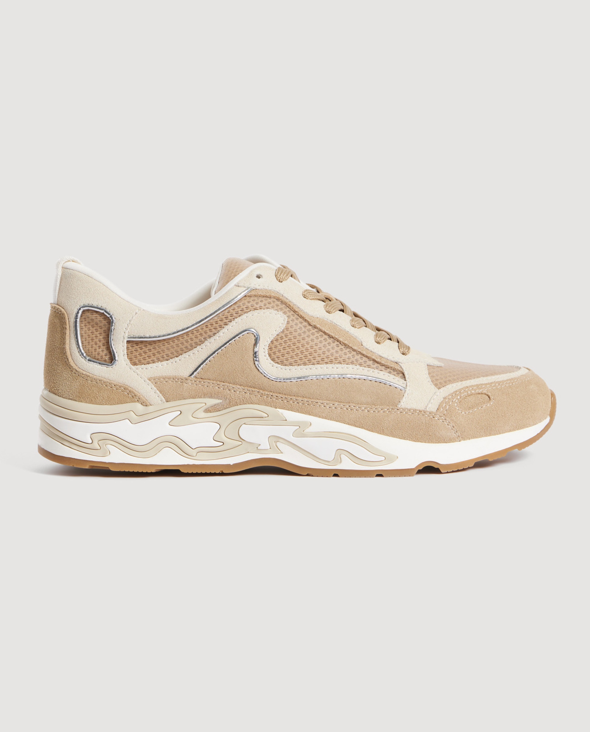Imagen 0 de Zapatillas chunky de mujer de mezcla de materiales Beige