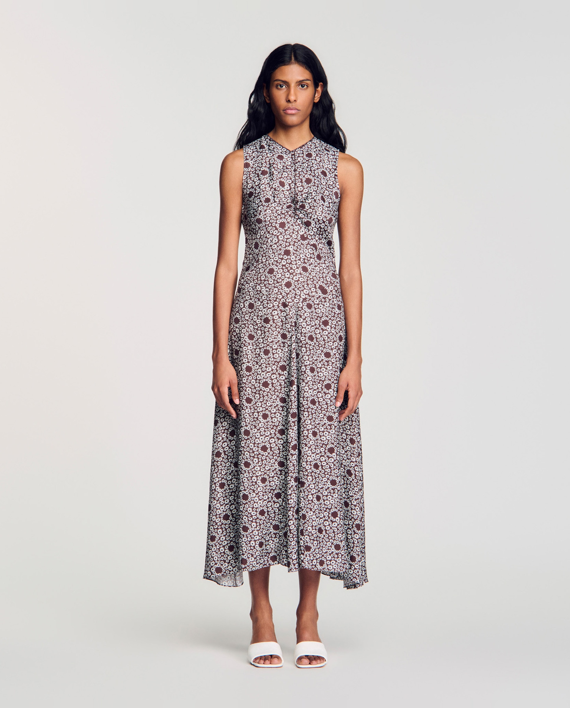 Vestido midi floral fluido