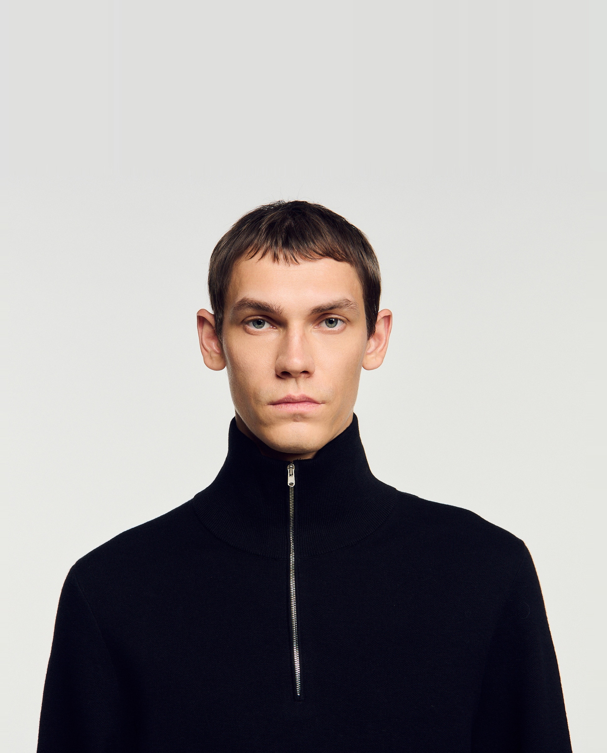 Jersey de hombre cuello alto con cremallera boxy de lana y algodón - Sandro - Negro Negro-7