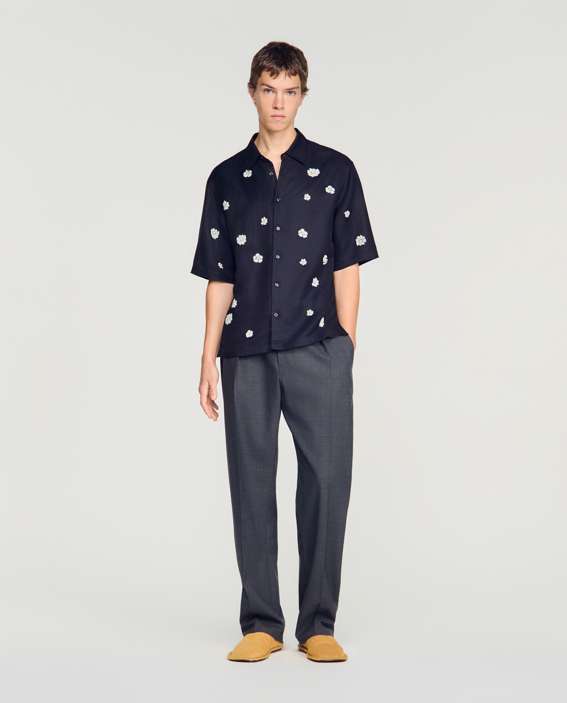 Camisa de hombre corte fluido manga corta estampado floral flocado - Sandro - Azul marino Azul marino-5