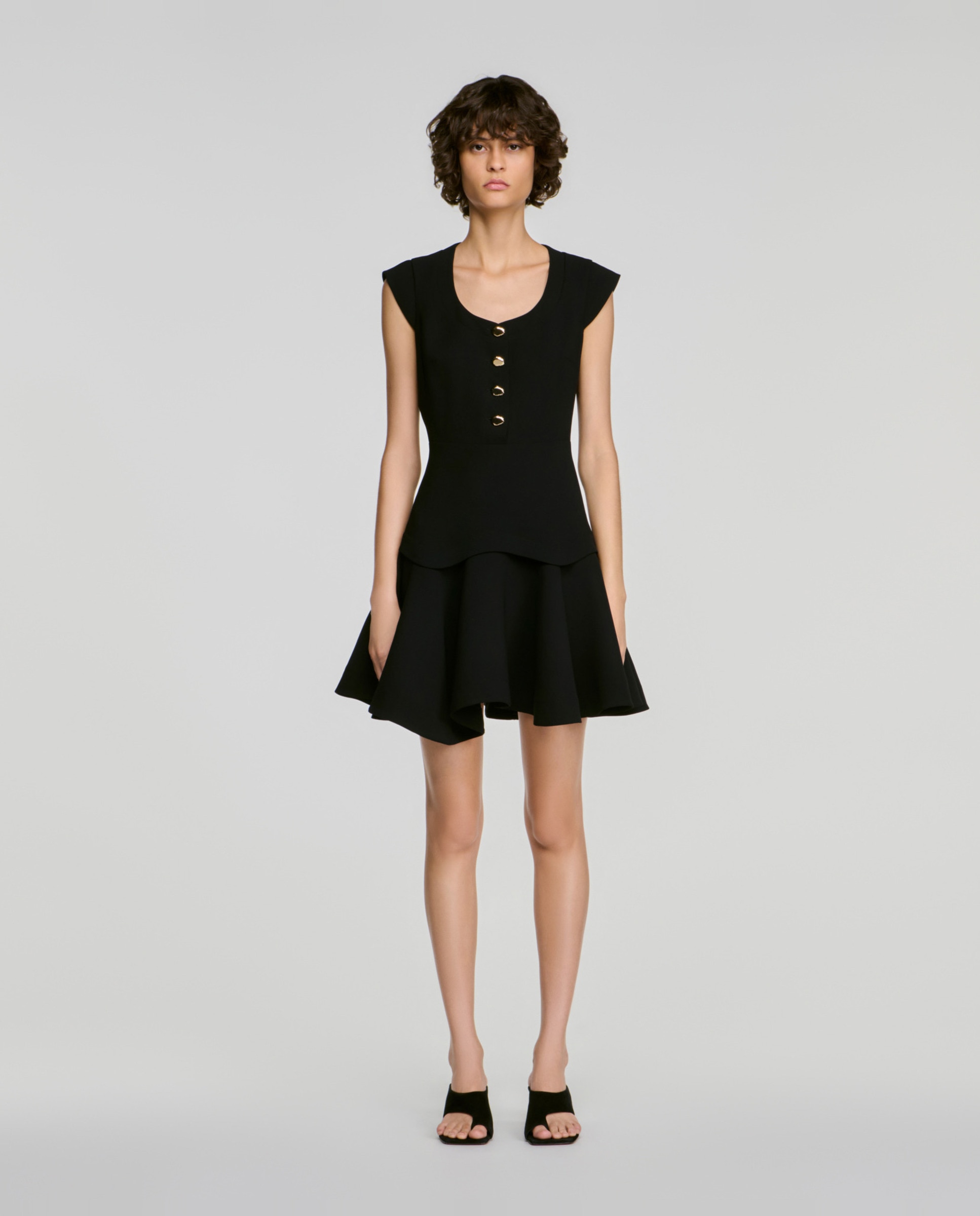 Vestido corto abotonado con volantes - Sandro - Negro Negro-1