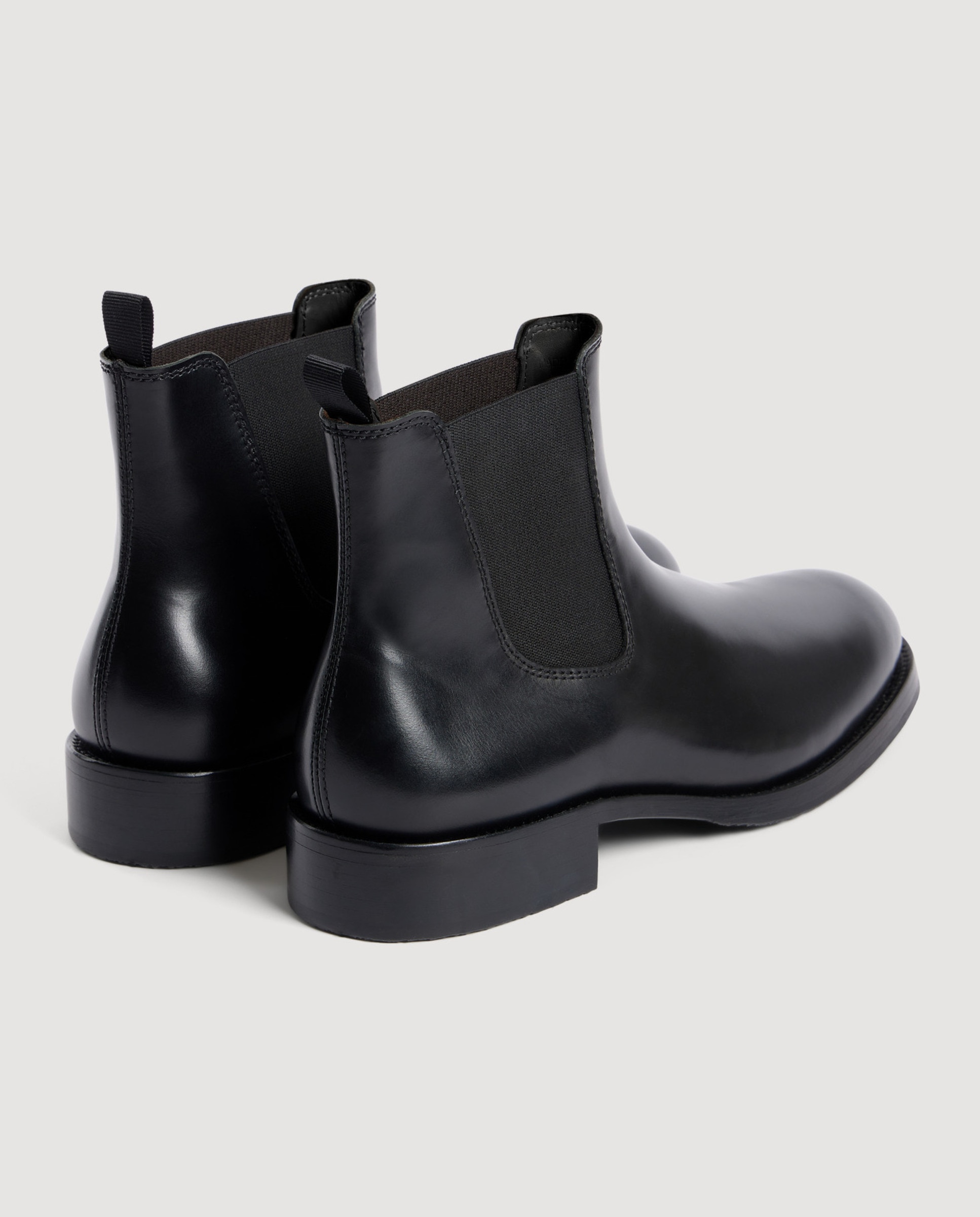 Imagen 3 de Botines chelsea de hombre de piel lisa con elásticos laterales - Sandro - Negro Negro