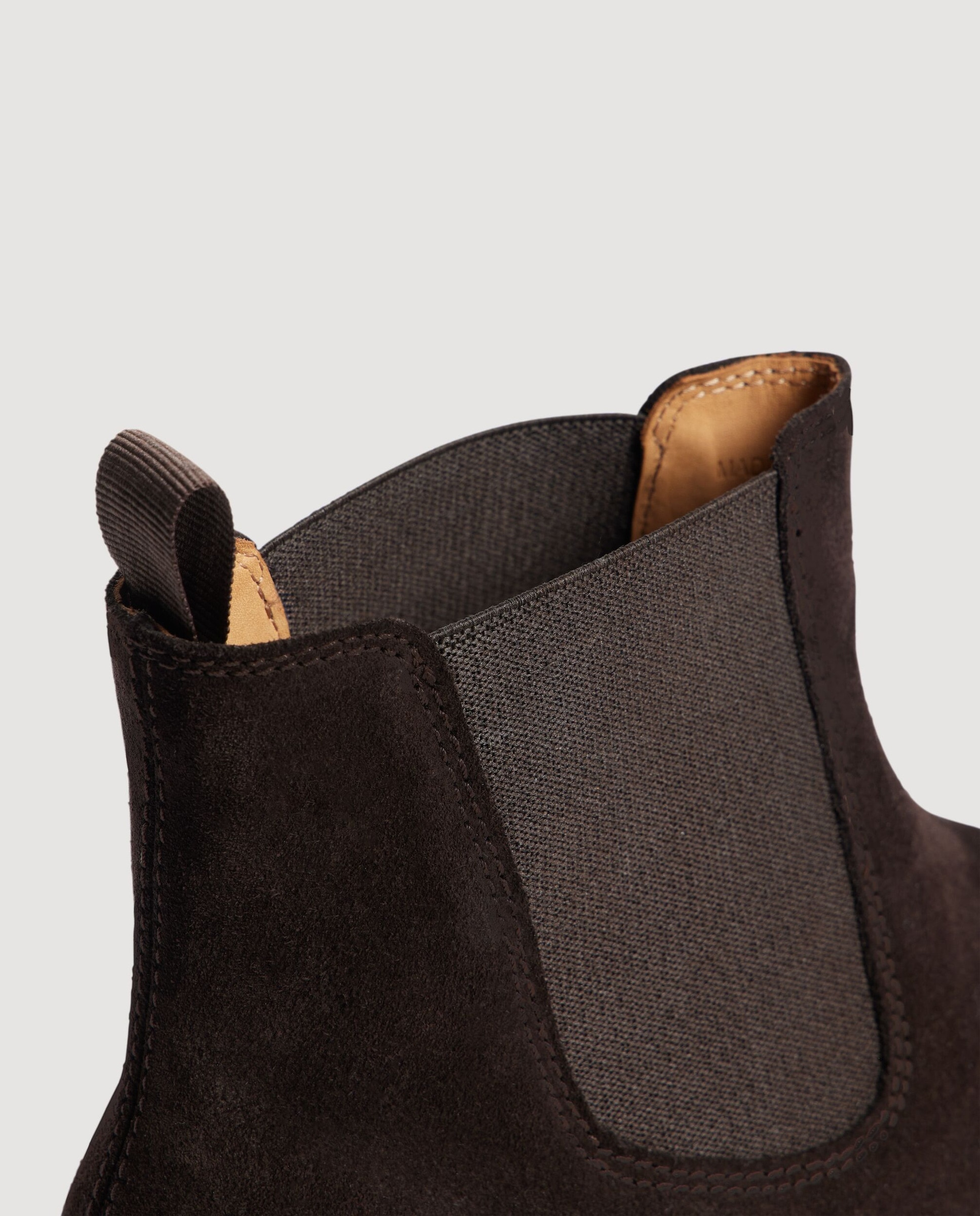 Imagen 5 de Botines chelsea de hombre de serraje con elásticos - Sandro - Marrón oscuro Marrón oscuro