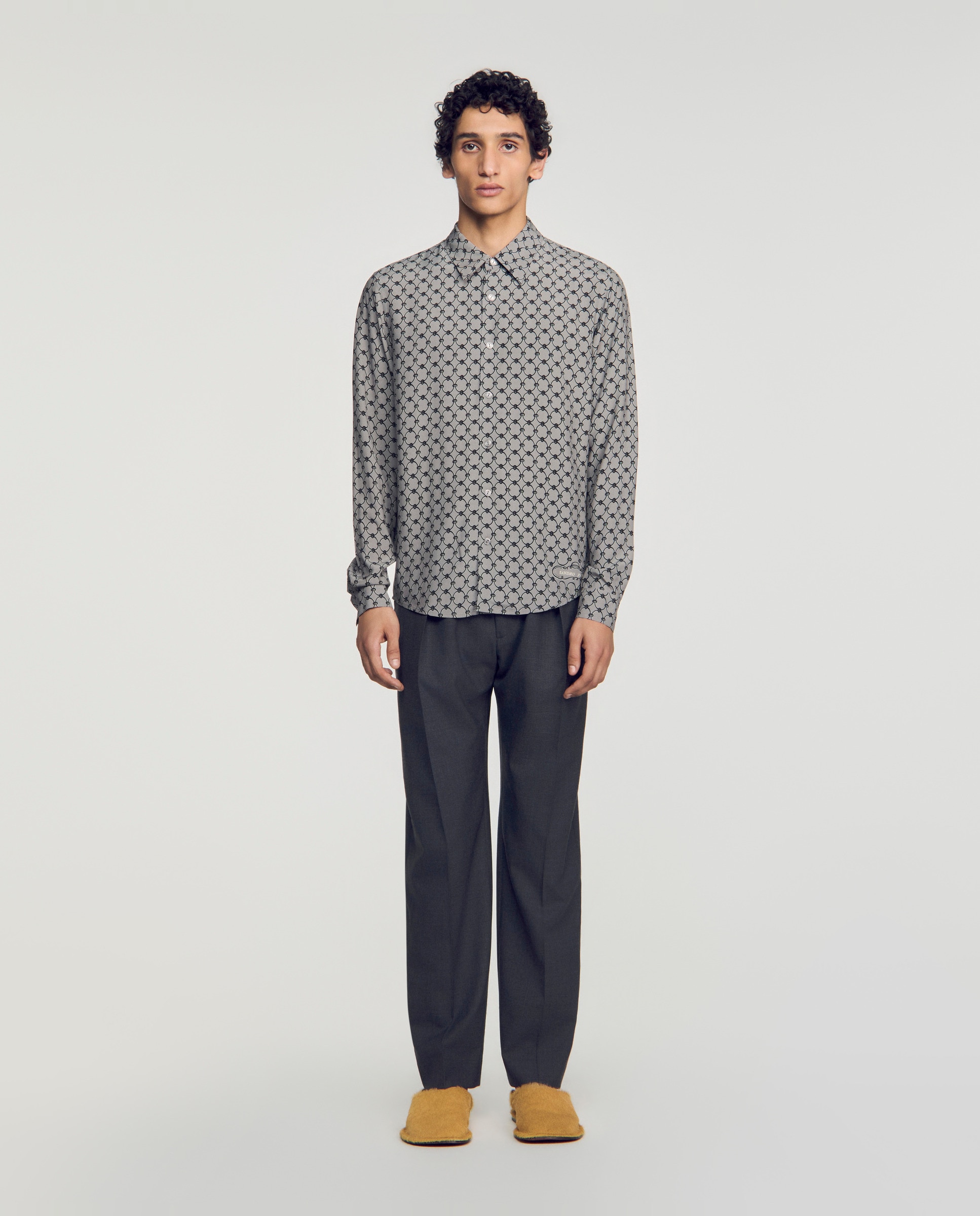Camisa de hombre fluida cuello pajarita y estampado cadenas - Sandro - Gris Gris-3