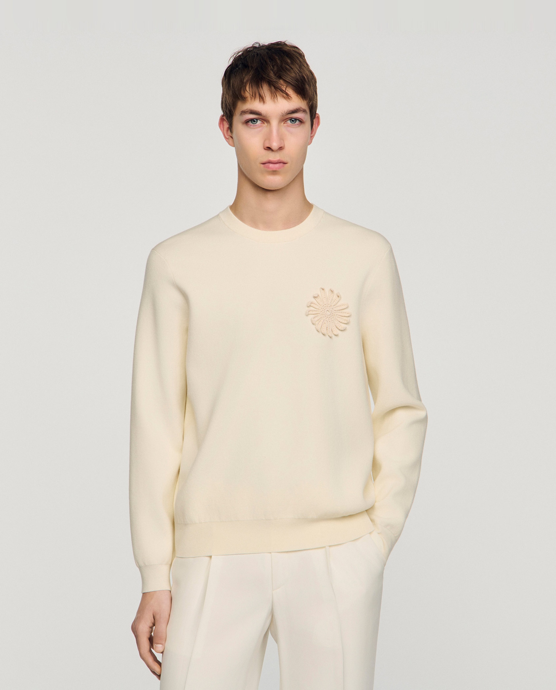 Imagen 0 de Sudadera sin capucha de hombre de punto con flor ganchillo bordada Blanco