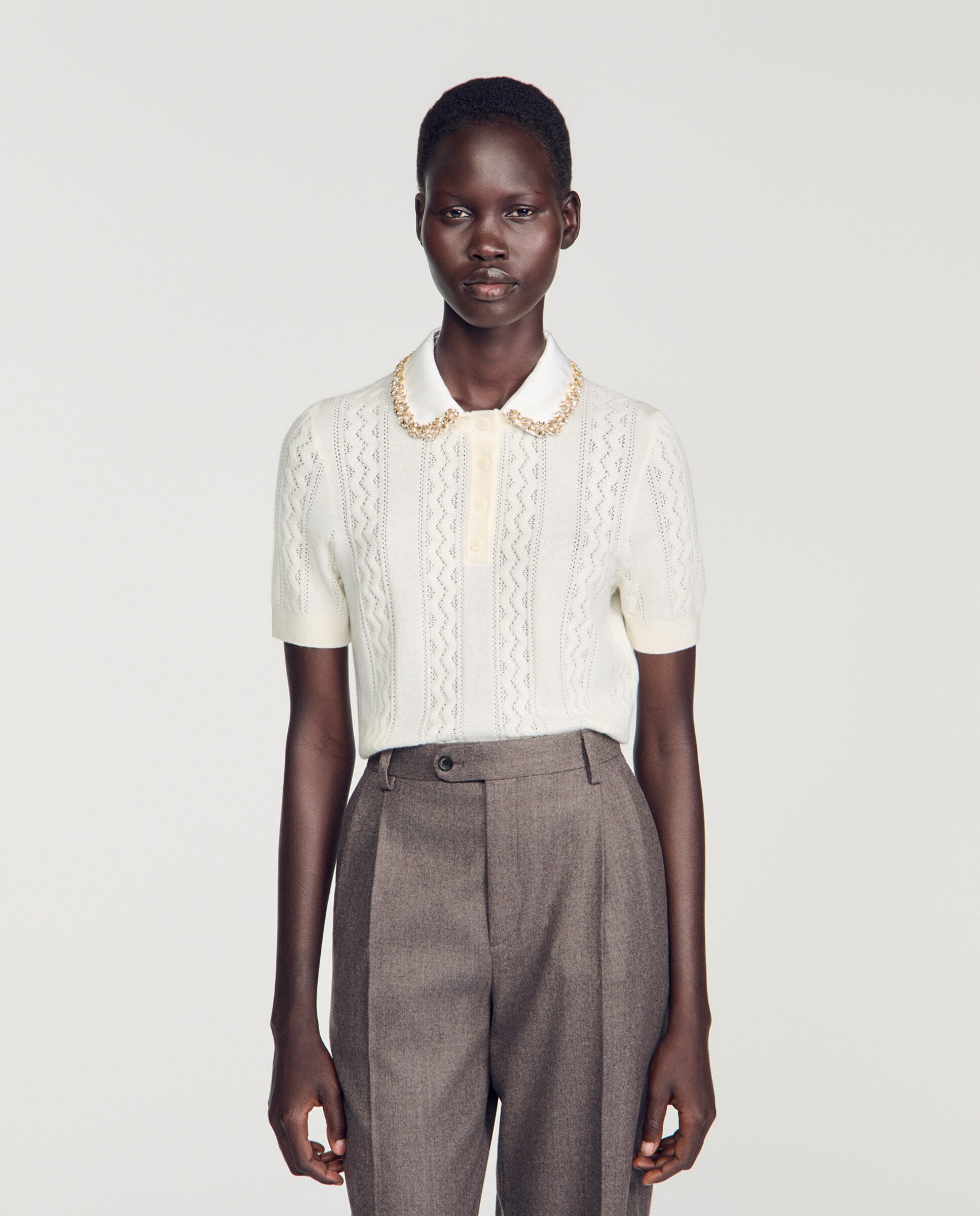Imagen 0 de Jersey de punto de mujer 100% lana con cuello joya desmontable y manga corta Blanco