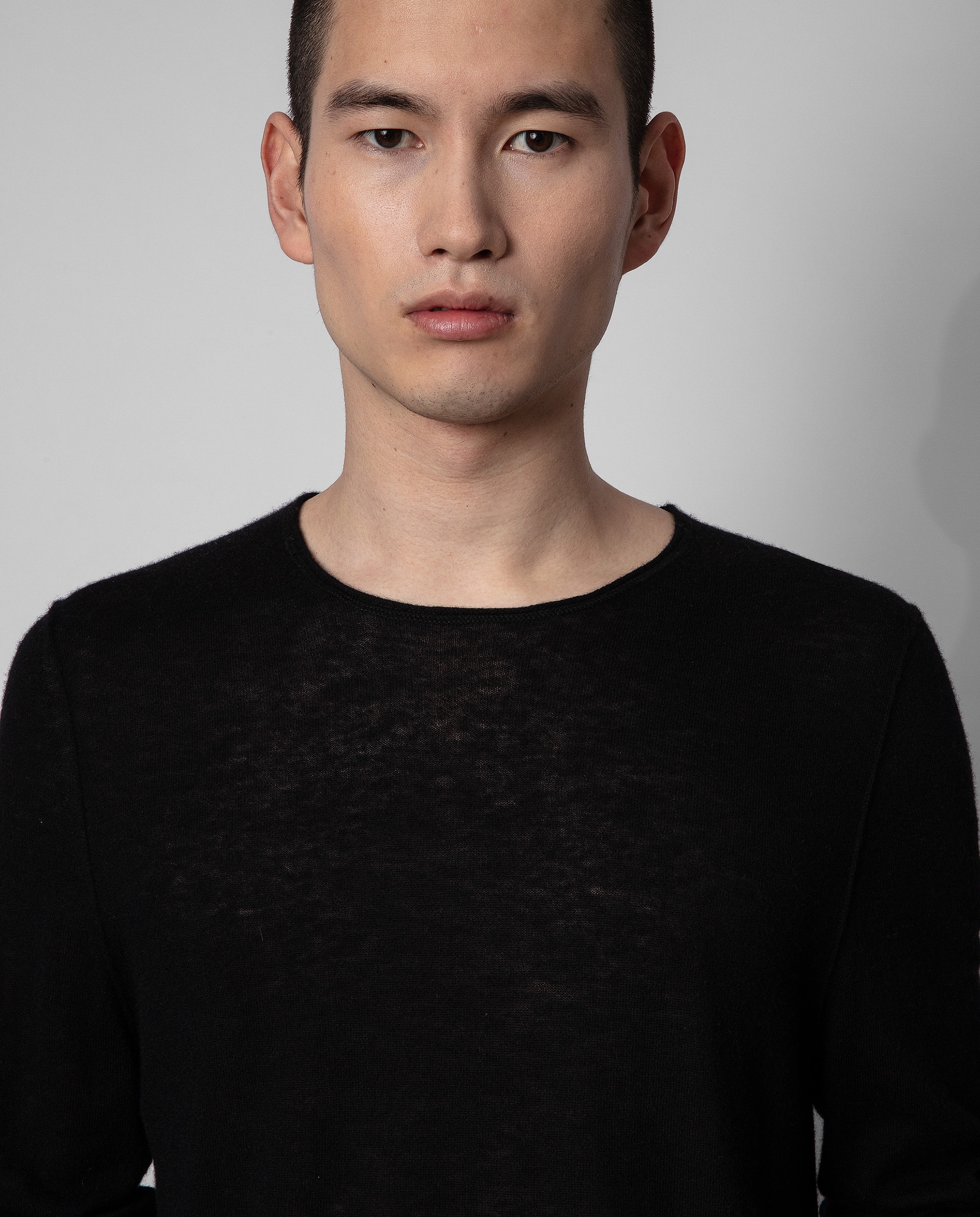 Jersey Teiss de hombre en cachemira de color con cuello redondo - Zadig & Voltaire - Negro Negro-4