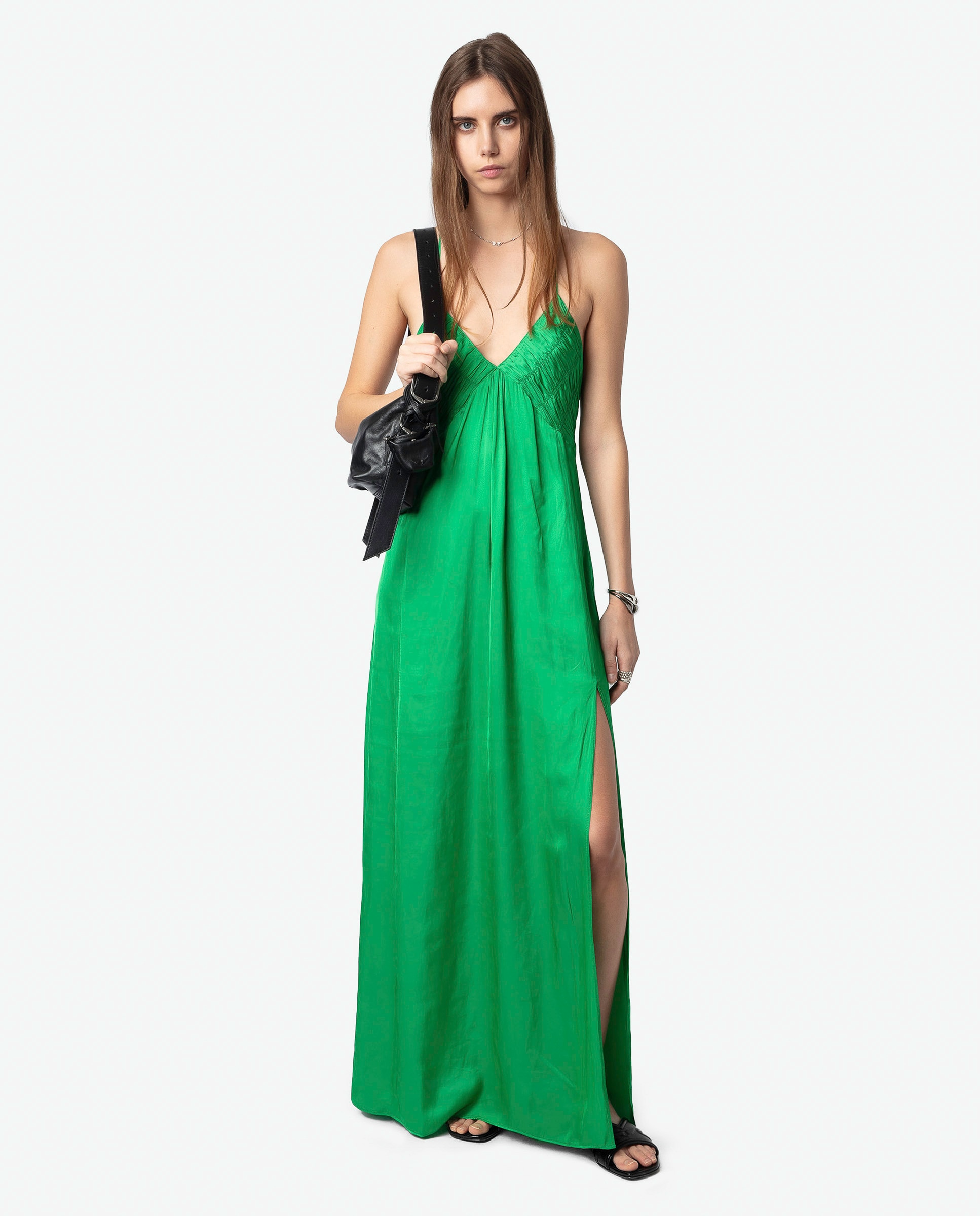 Vestido largo satinado de tirantes