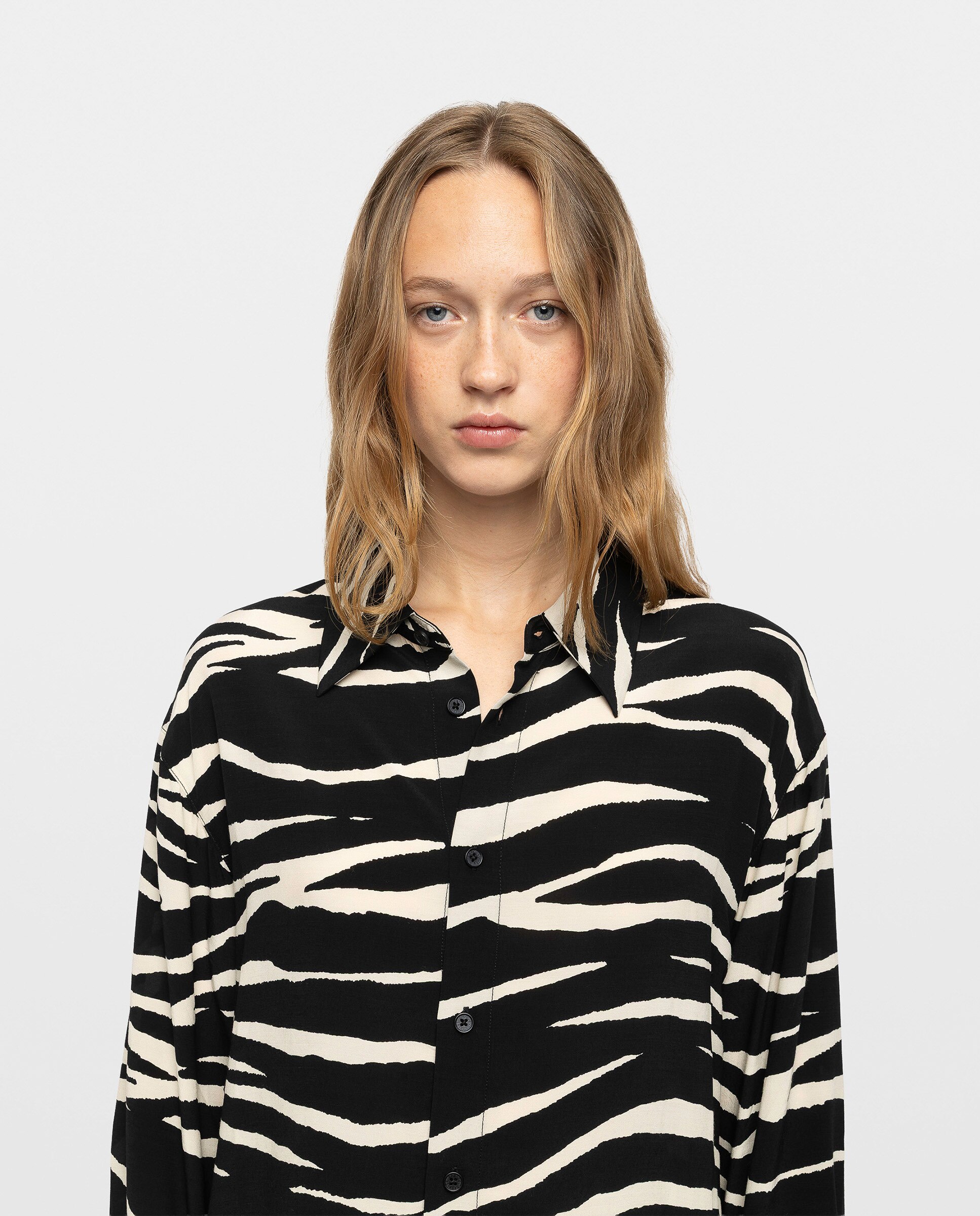 Camisa de mujer de manga larga viscosa estampada - Zadig & Voltaire - Negro Negro-4