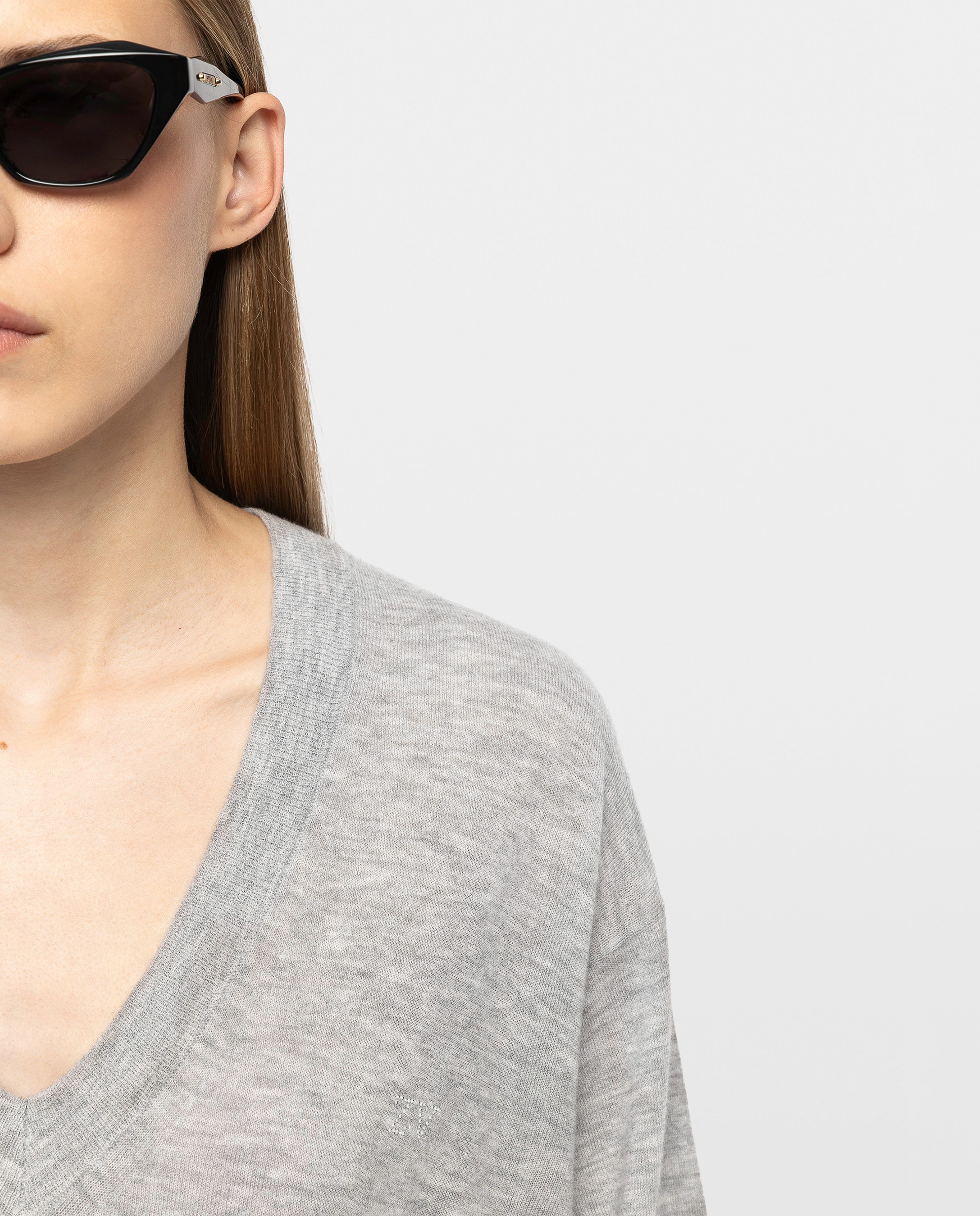 Jersey de mujer 100% cachemira con cuello en v y manga larga oversize - Zadig & Voltaire - Gris claro Gris claro-4