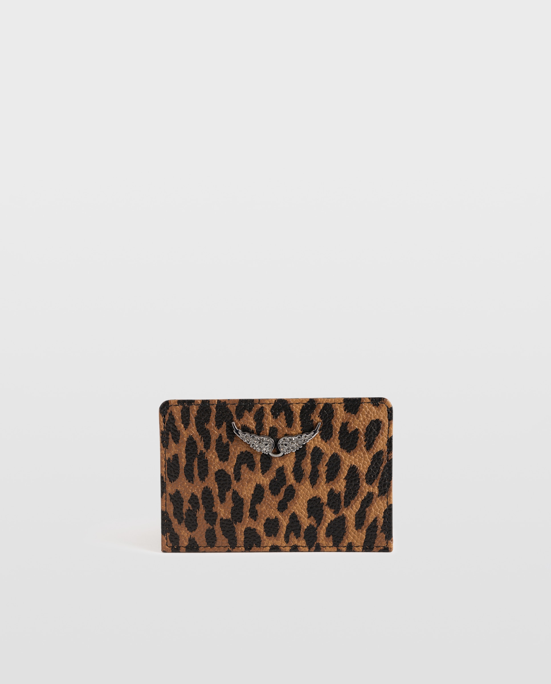 Imagen 0 de Tarjetero de mujer en piel con estampado leopardo y alas de strass Marrón