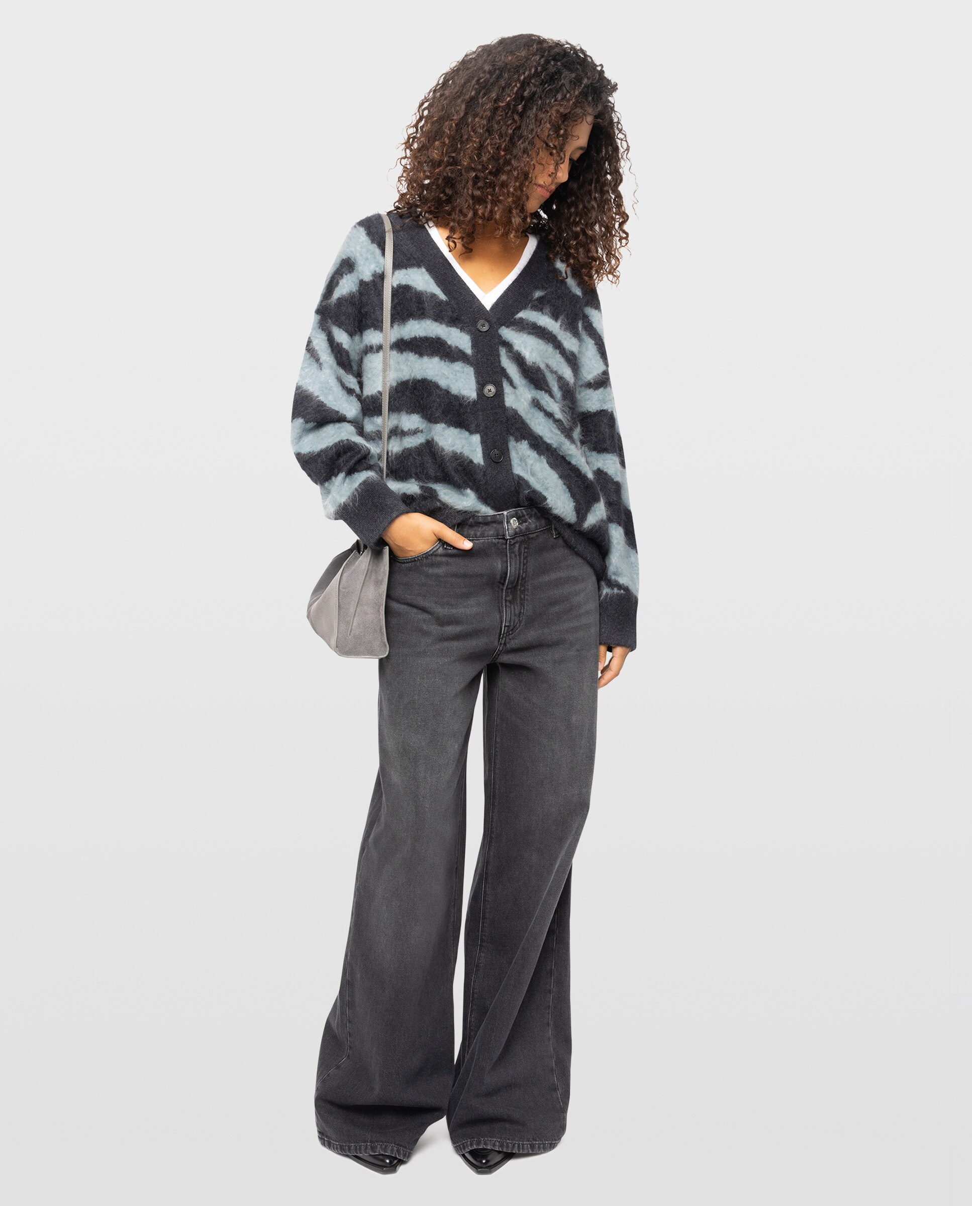 Imagen 4 de Cárdigan de mujer 100% cachemira con jacquard cebra - Zadig & Voltaire - Gris oscuro Gris oscuro
