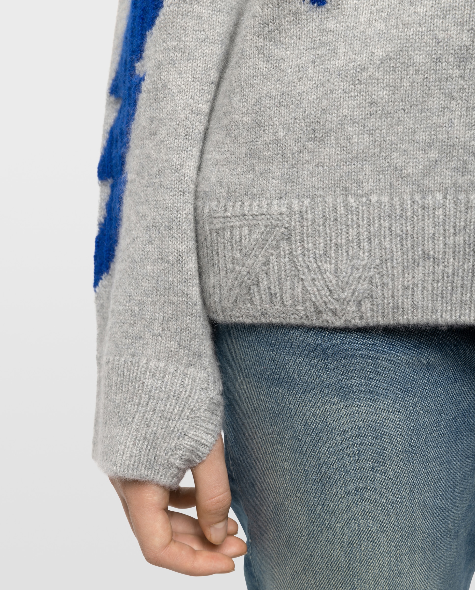 Imagen 4 de Cárdigan de mujer 100% cachemira, manga larga y cuello de pico - Zadig & Voltaire - Gris claro Gris claro