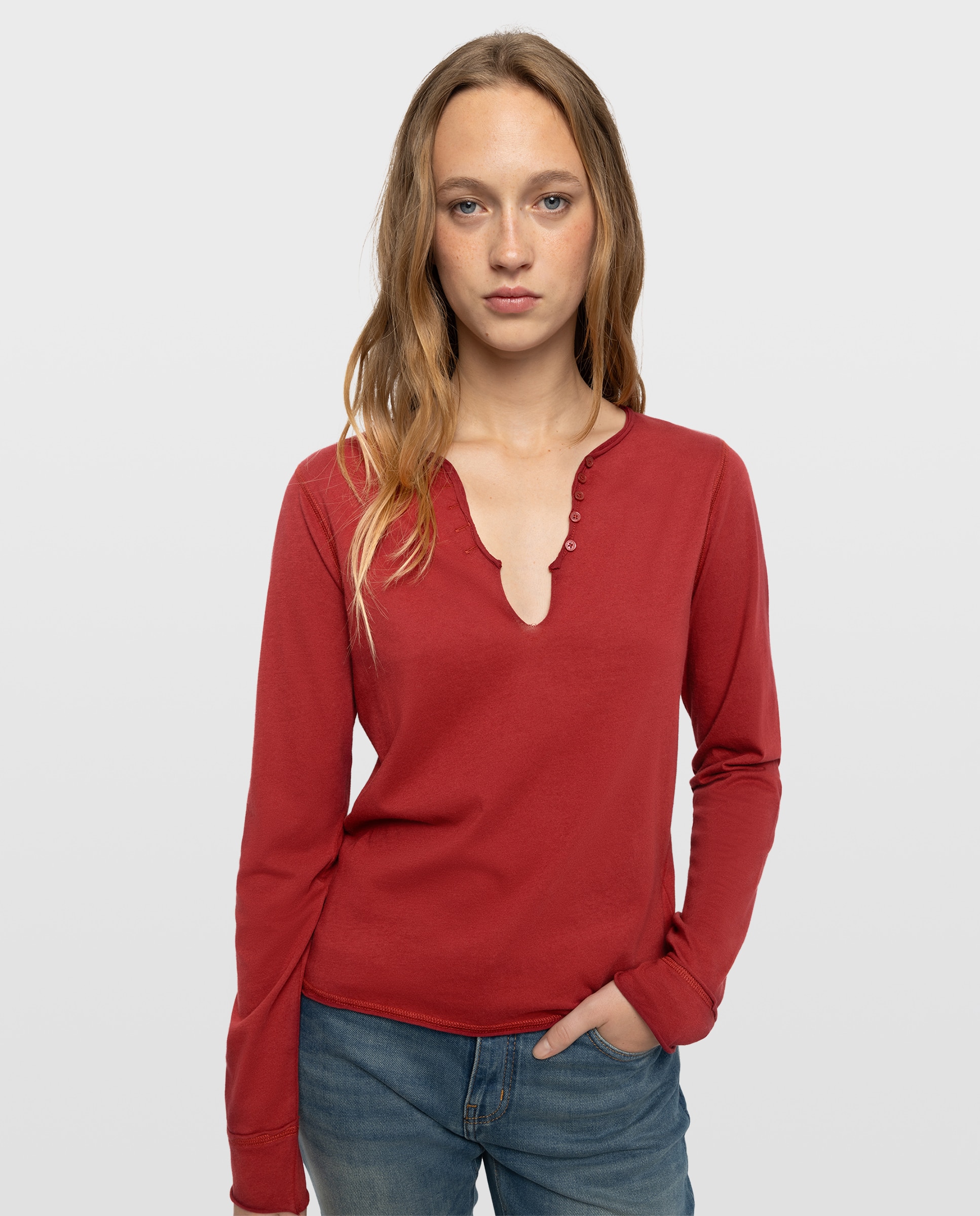 Imagen 0 de Camiseta de mujer tunecina de manga larga de algodón con alas de strass Rojo