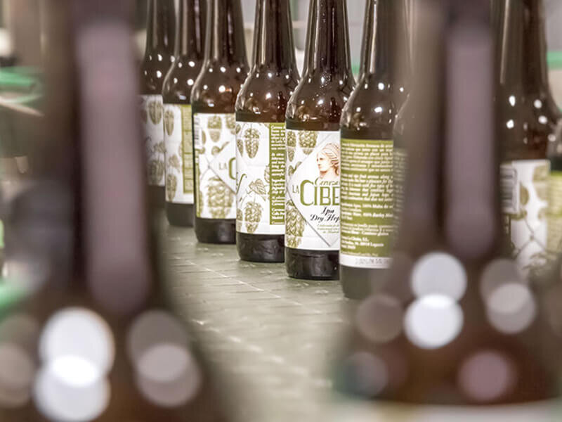 Imagen 3 de Smartbox Pack de cervezas La Cibeles y visita a la fábrica con cata