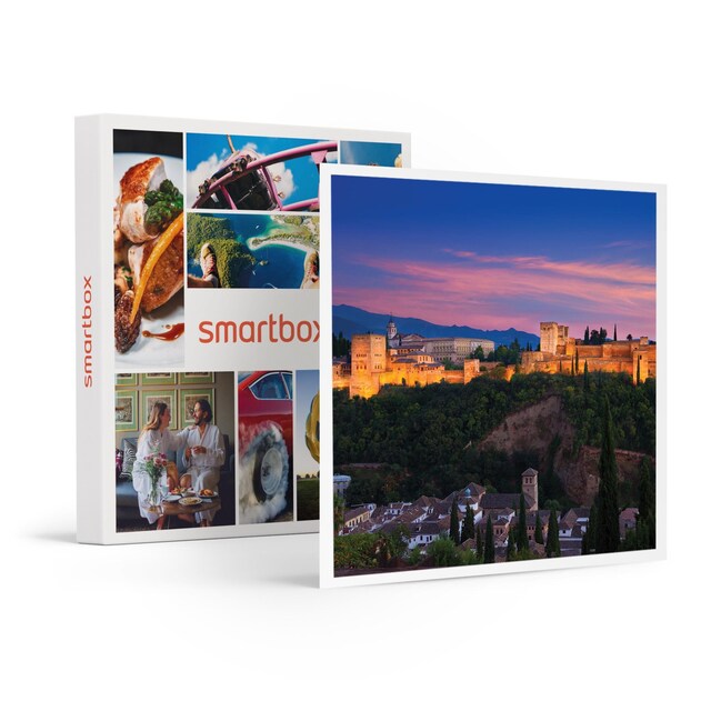 Imagen 0 de Smartbox La Alhambra iluminada: visita nocturna a los miradores de Granada