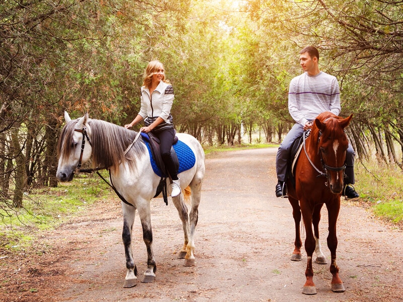 Smartbox Escapada rural de 1 noche con desayuno y ruta a caballo para 2 personas 4