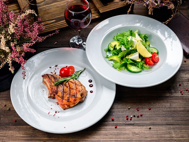 Imagen 4 de Smartbox Relajación y sabor: spa, masaje y cena con vino para 2 personas