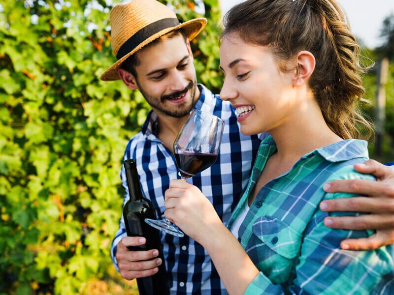 Smartbox Escapada rural: 1 noche con desayuno y visita a viñedo con cata de vino 4