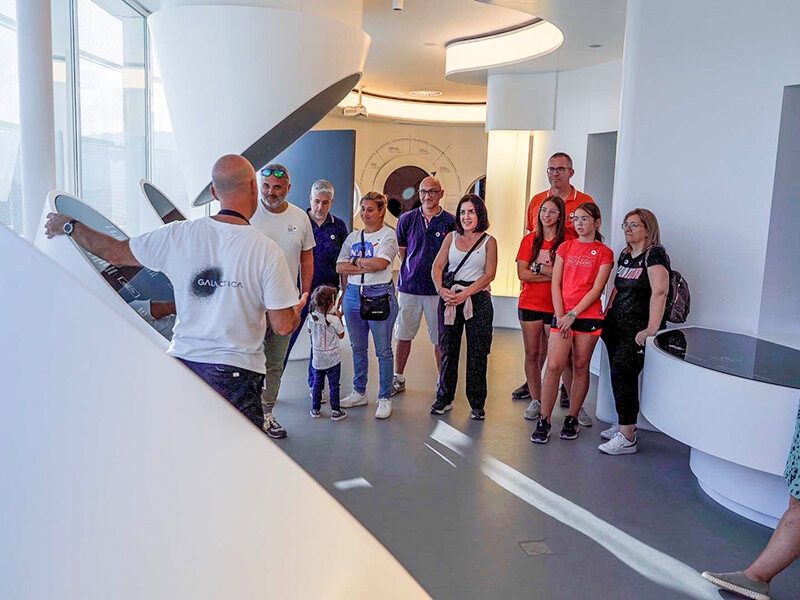 Smartbox Visita al museo Galáctica y observación nocturna para 2 personas 6