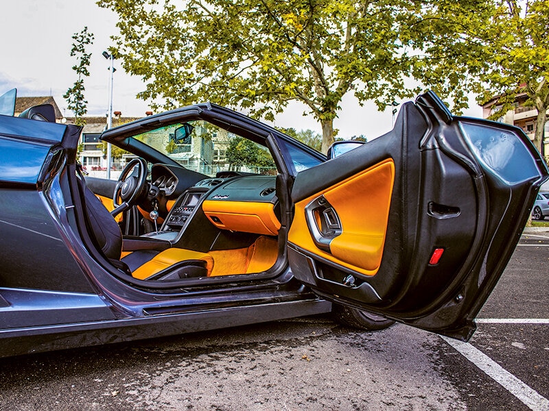 Smartbox Conduce 7km en Lamborghini Gallardo por carretera abierta en Madrid 4