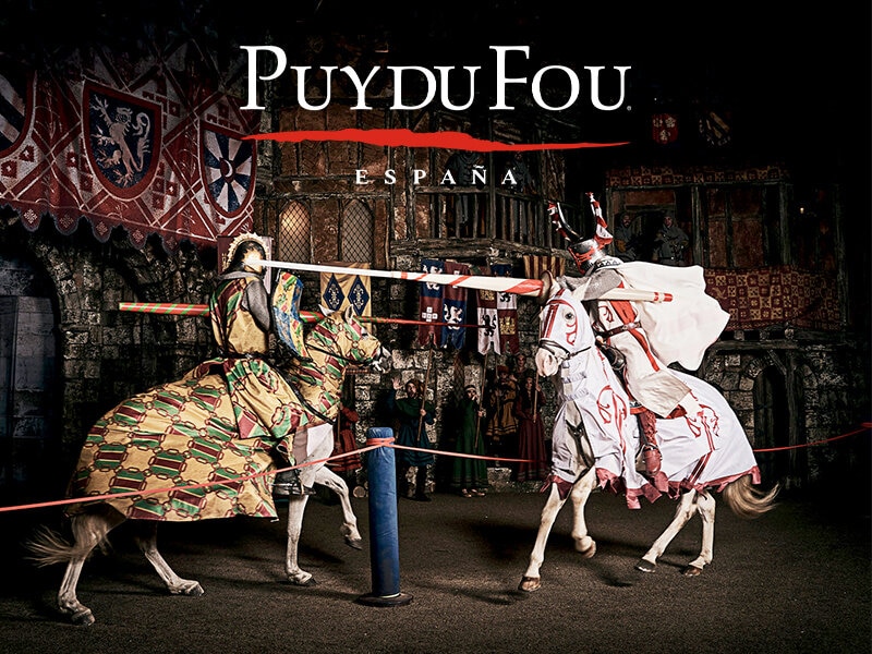 Smartbox Puy du Fou España: 4 entradas para 2 adultos y 2 niños para 2 días consecutivos y 4 entradas para «El sueño de Toledo» 2