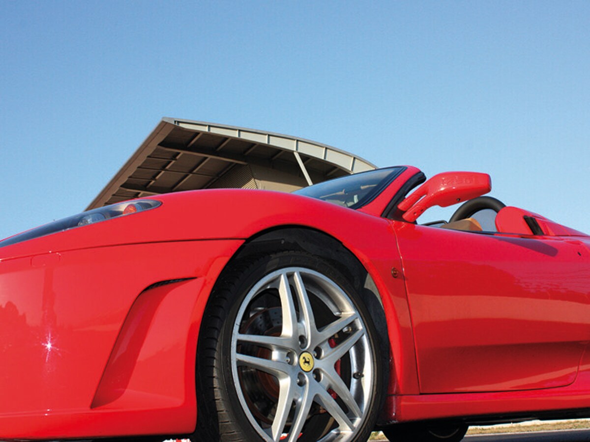 Smartbox Conduce un Ferrari con Formula GT 4